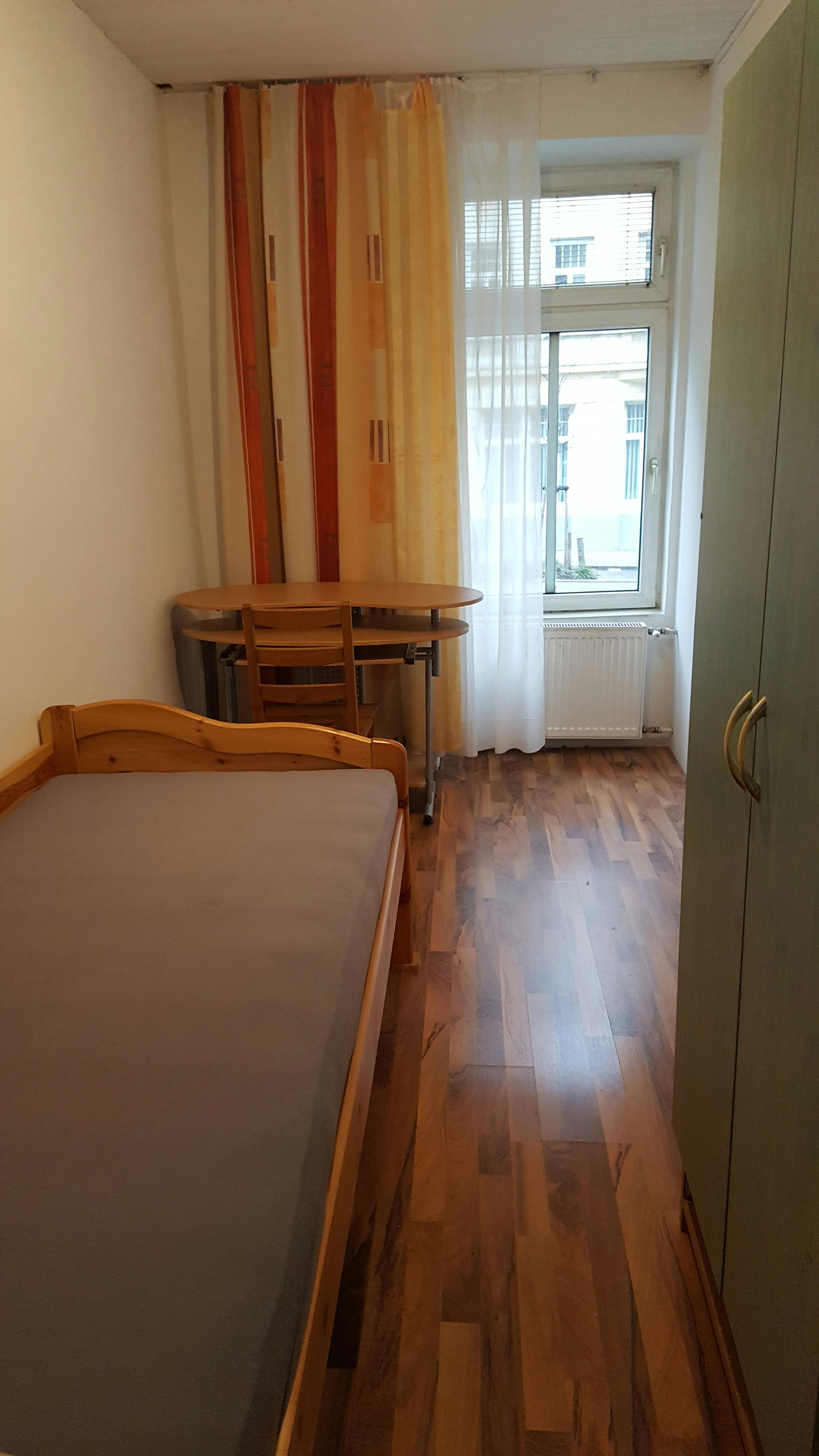 Hütteldorfer Straße, Vienna preview