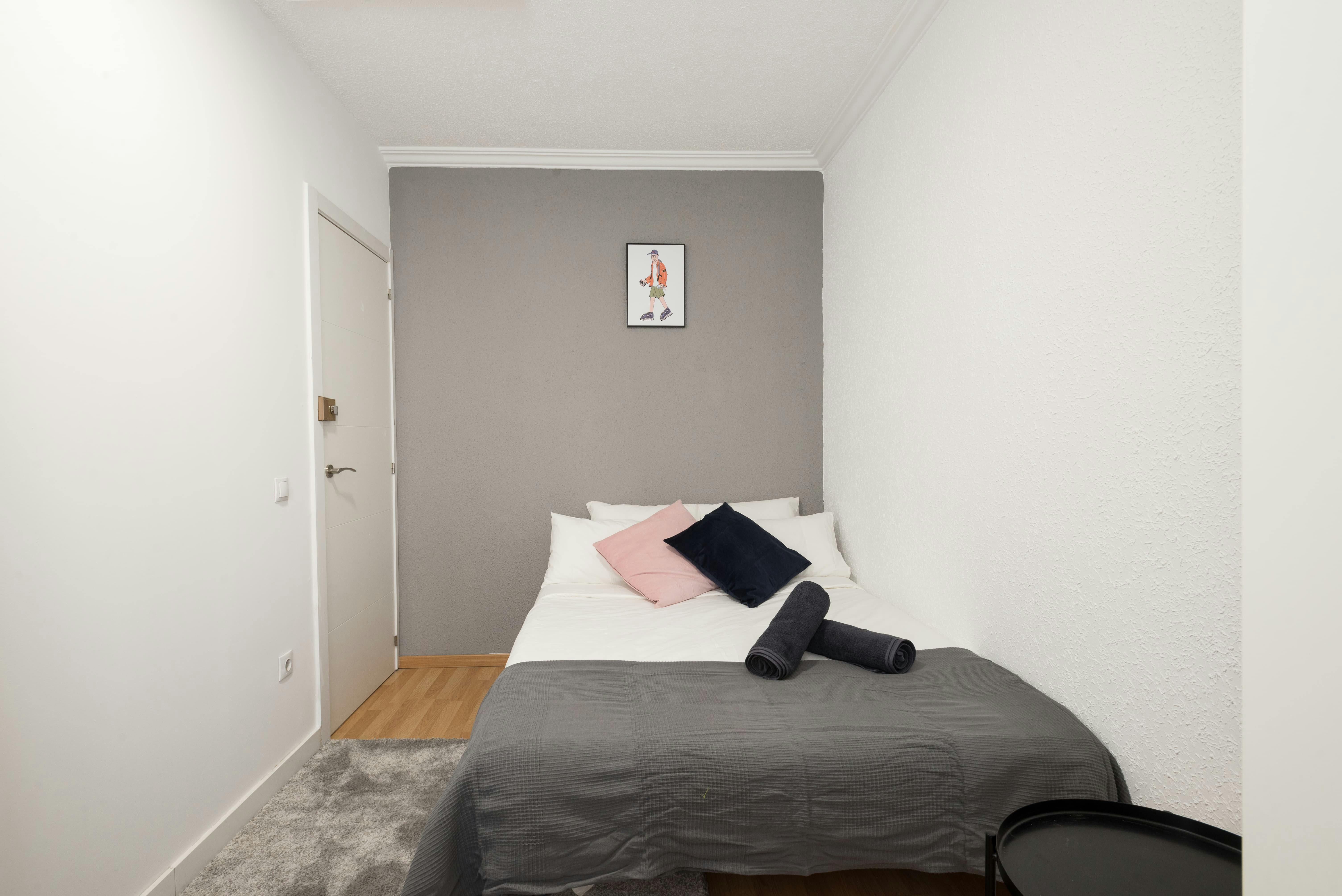 Calle de Cedaceros, Madrid preview