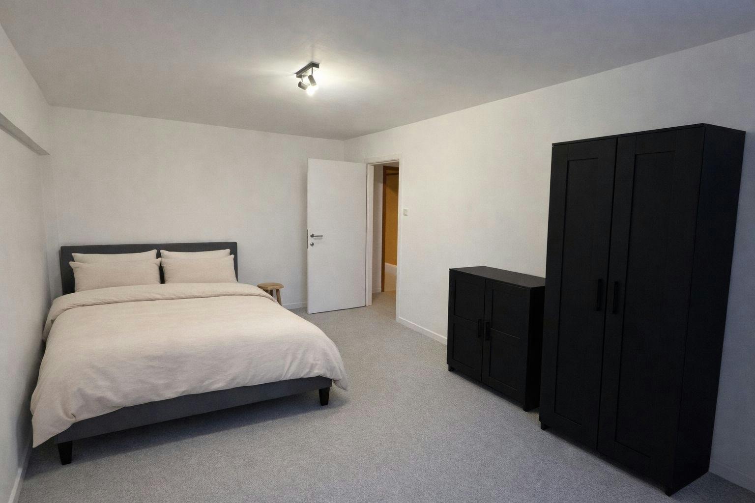 Private room for rent for €600 per month in Charleroi, Route de Philippeville