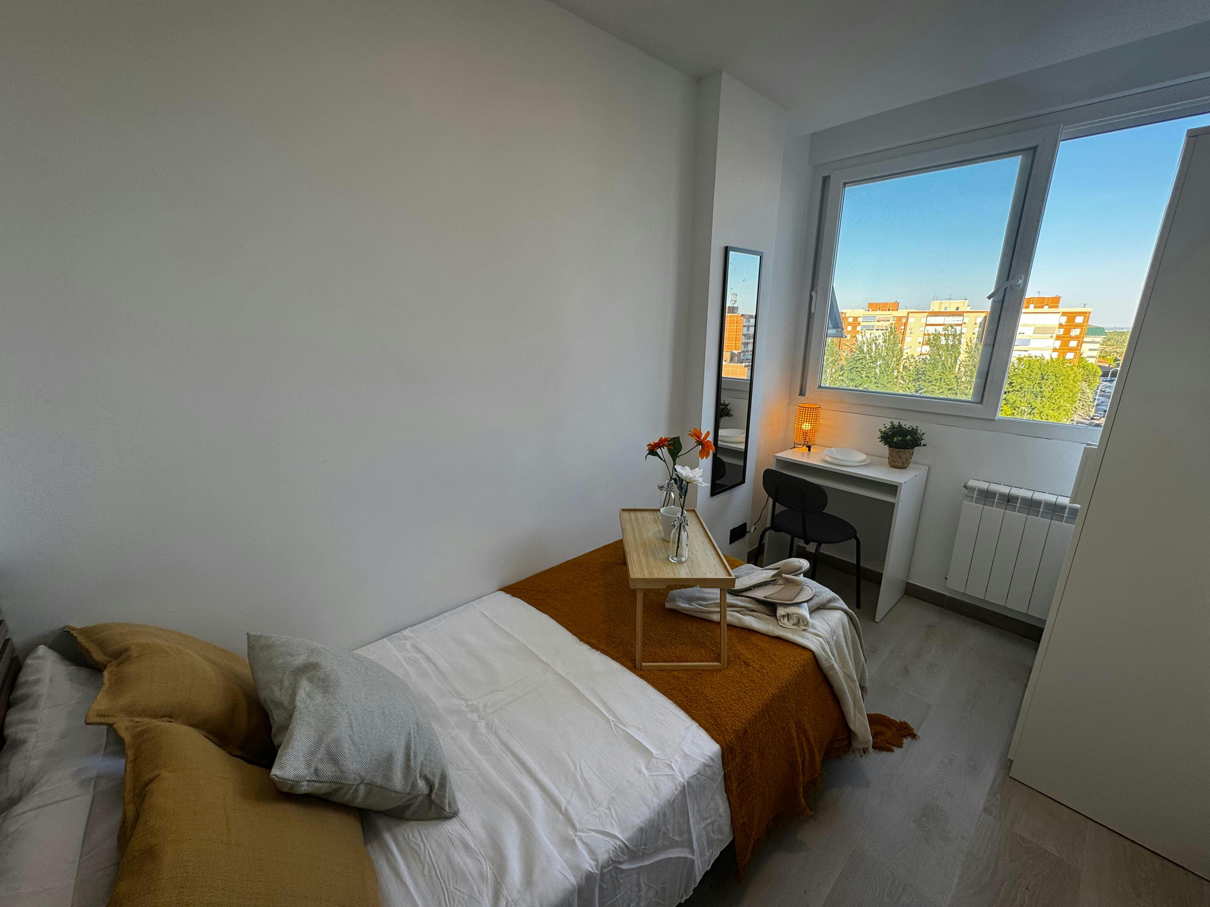 Single room Fuenlabrada, 1 bed, 10m² — photo 6