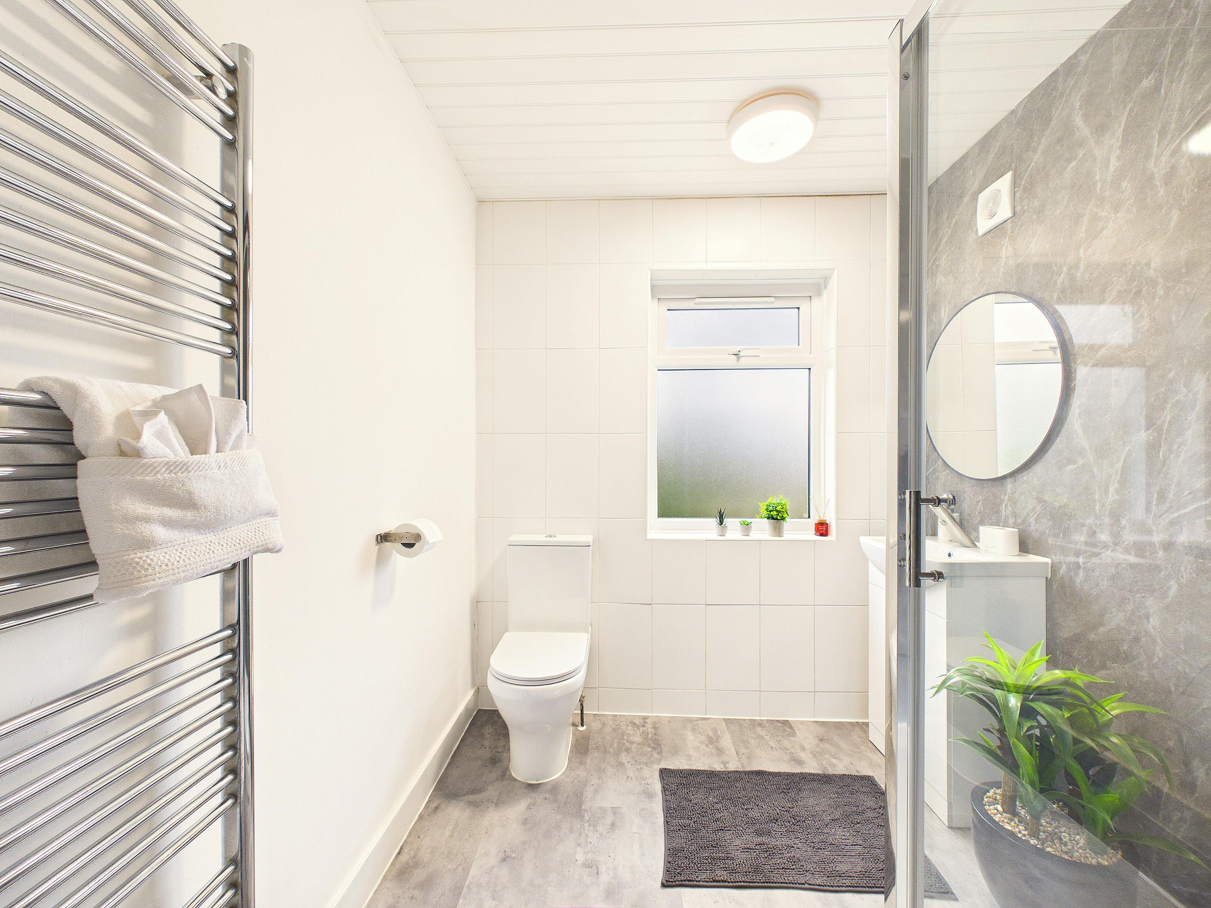 Casa para alugar por £ 2.610 por mês em Leicester, Groby Road