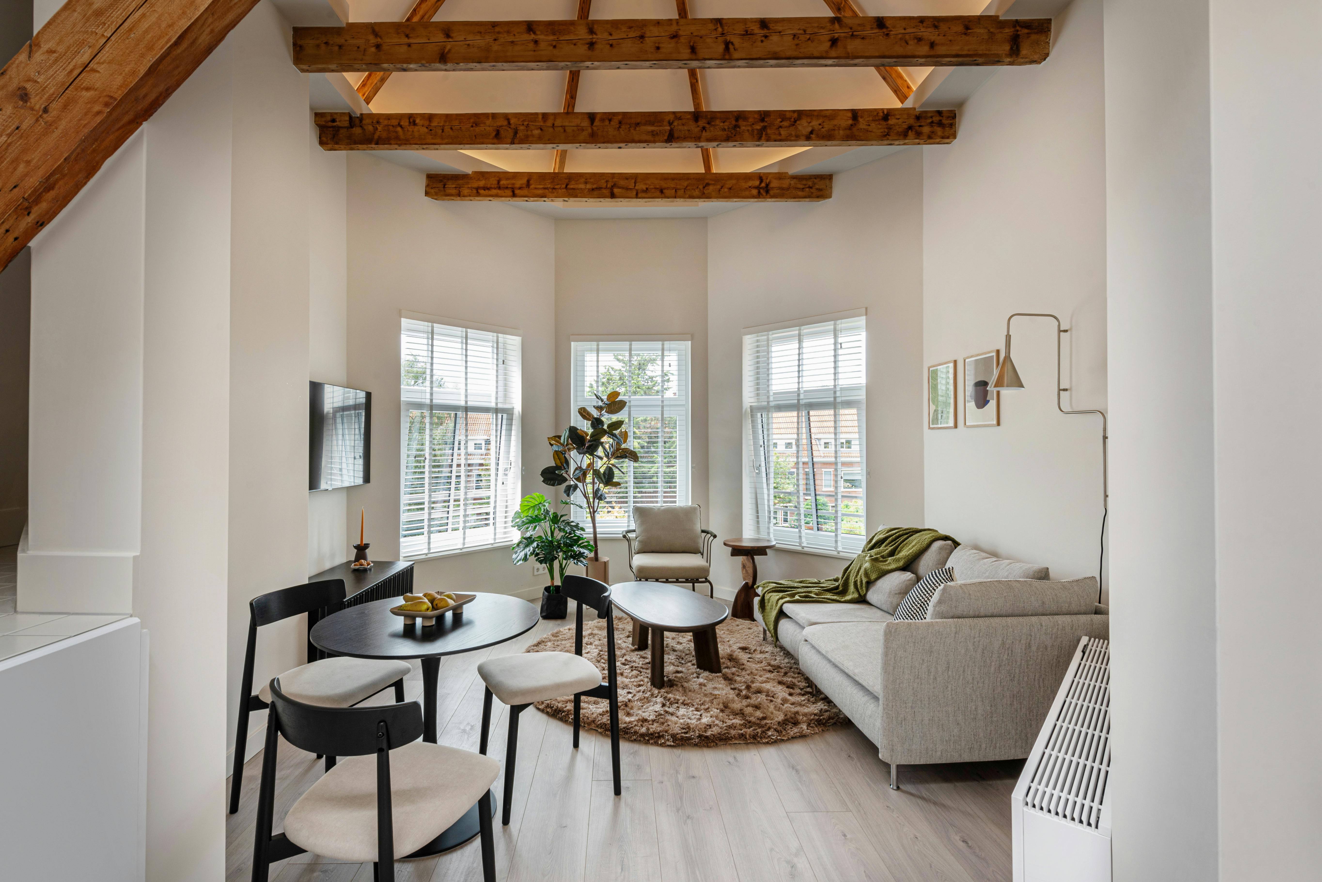 Appartement à louer pour 3 519 €/mois à Voorburg, Laan van Nieuw Oosteinde