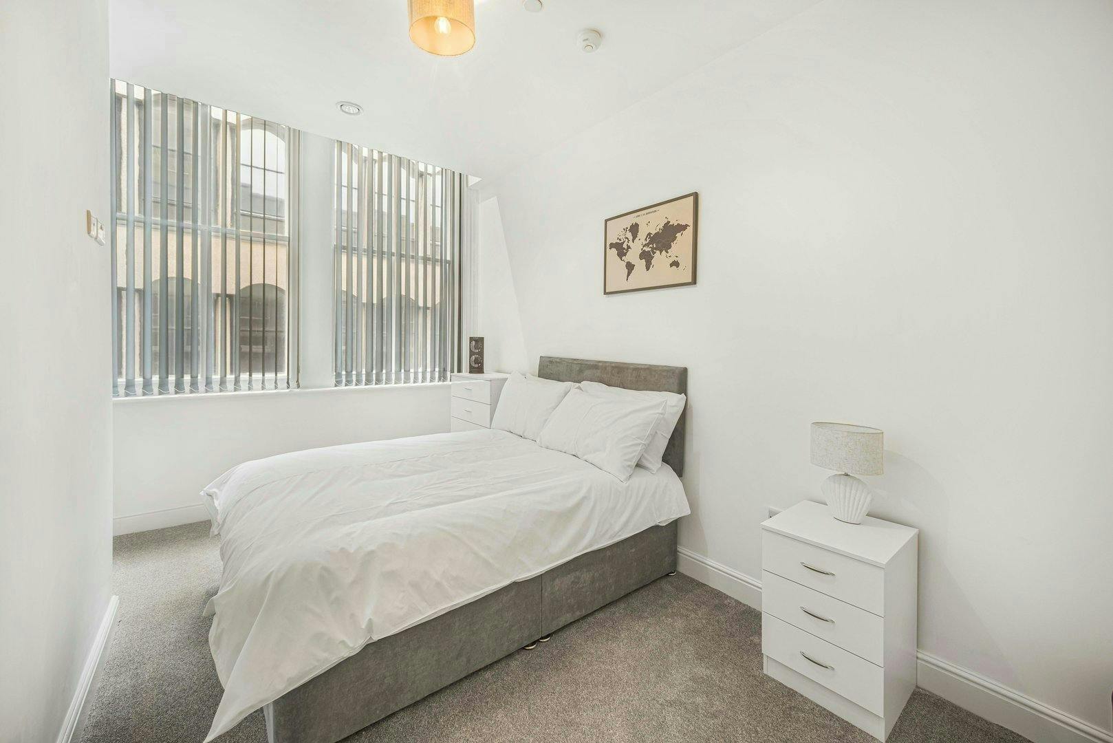 Квартира сдается в аренду за 11 686 € в месяц в Liverpool, Union Court