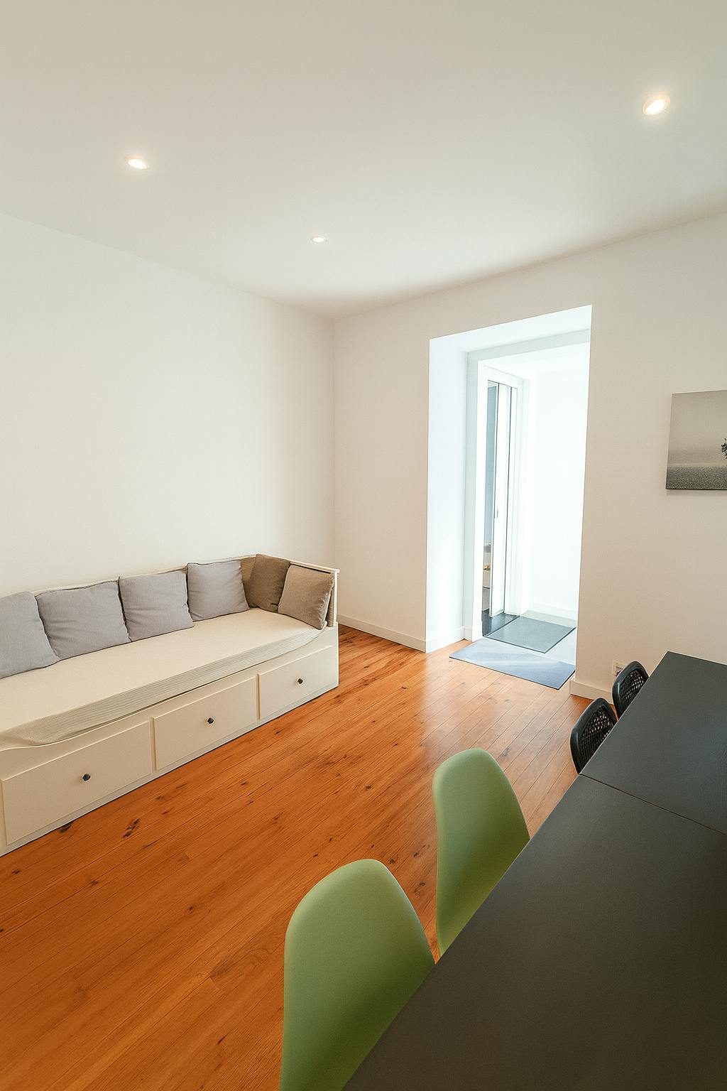 Apartment for rent for €1,500 per month in Lisbon, Calçada de Arroios