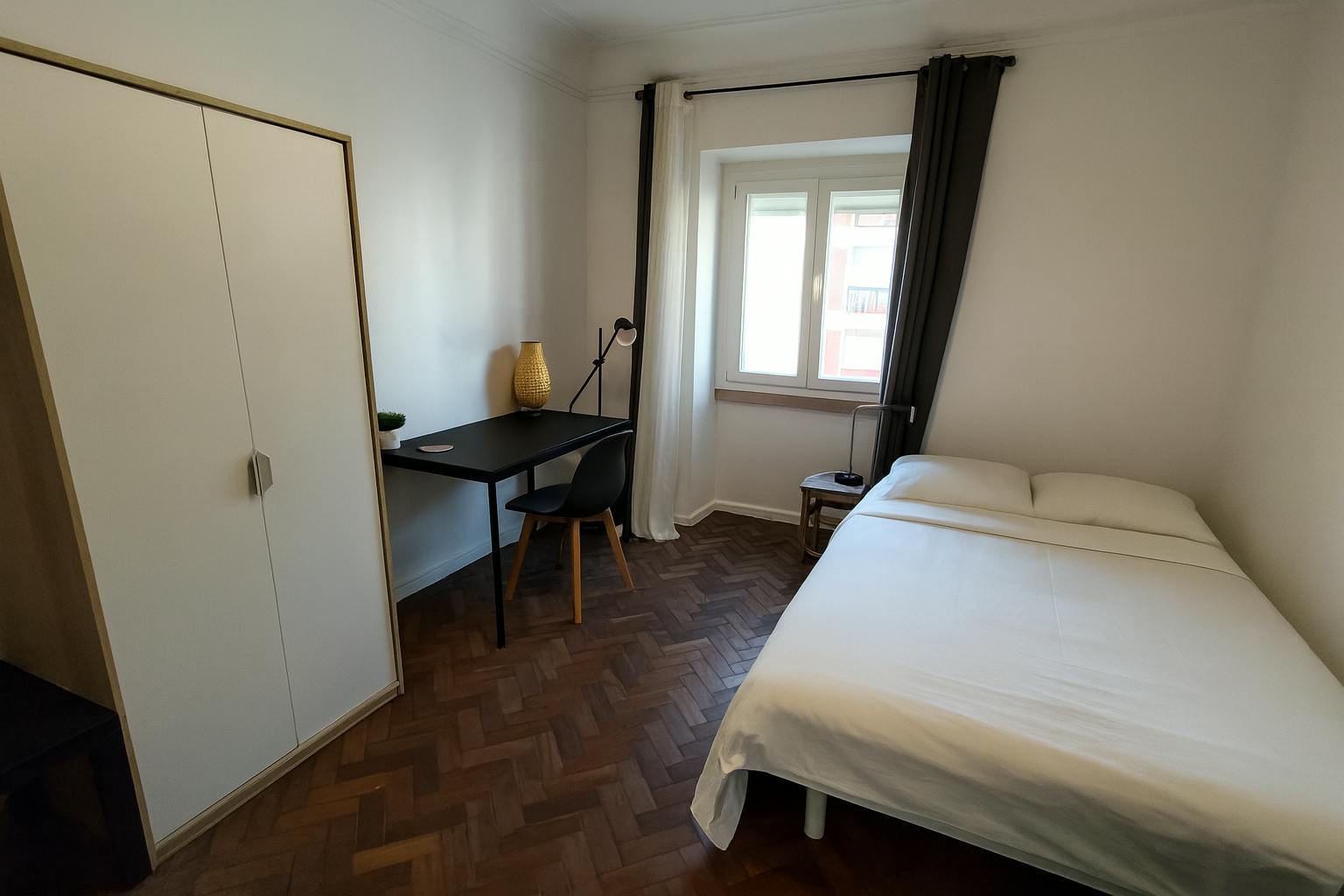 Rua José Estêvão, Lisbon preview