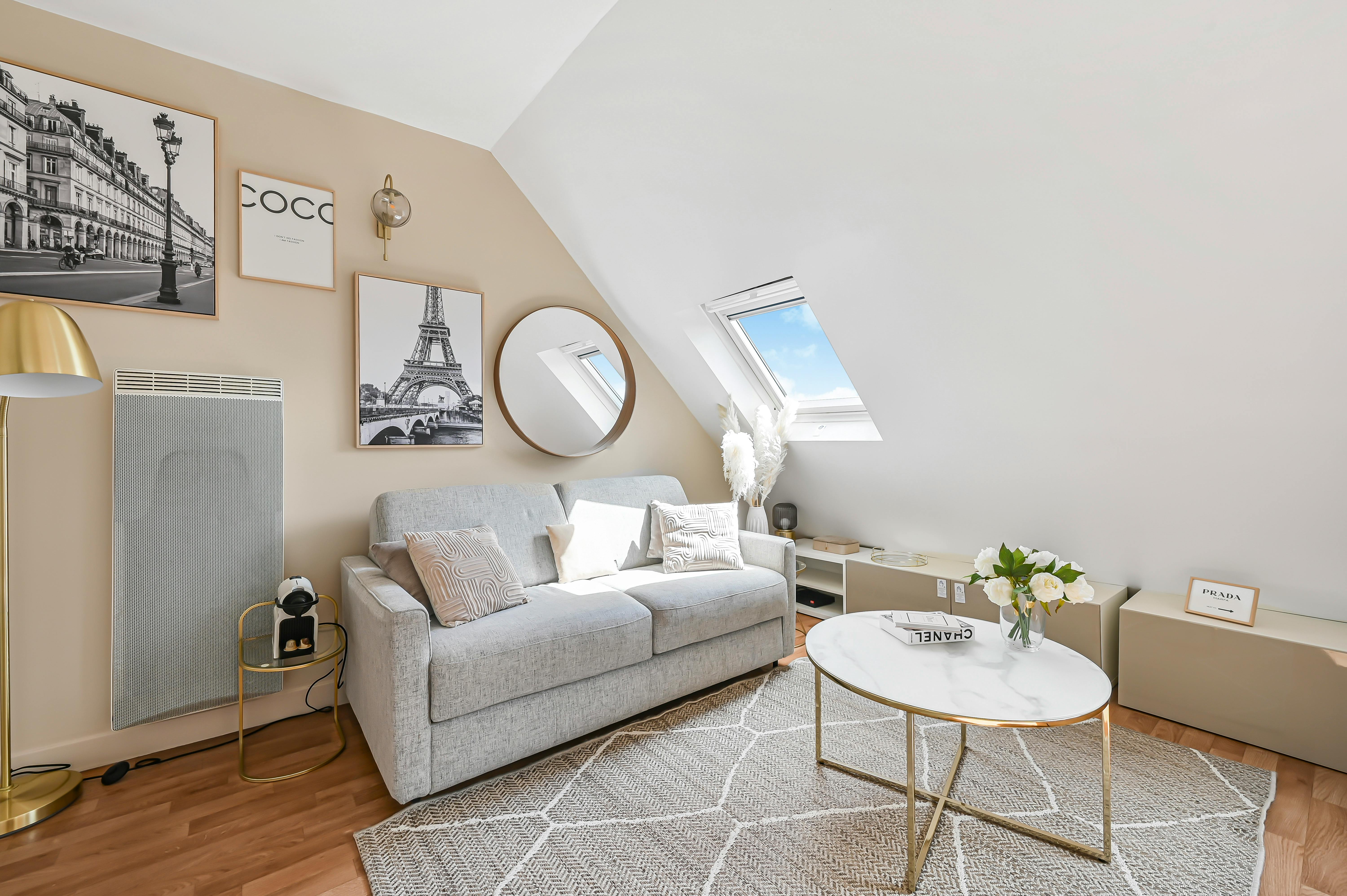 Rue de Monceau, Paris preview