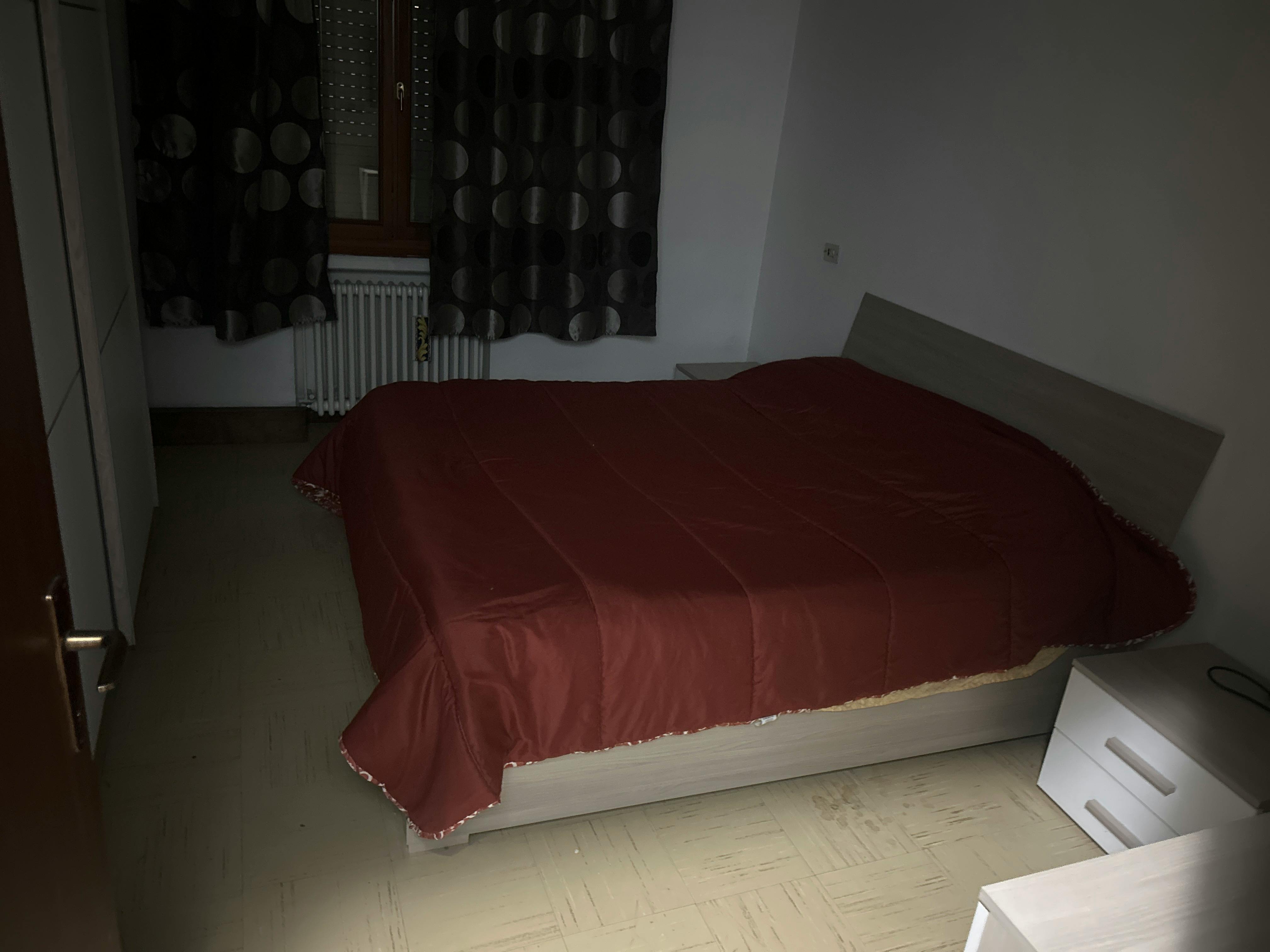 Отдельная комната сдается в аренду за 700 € в месяц в Montegrotto Terme, Via Manzoni