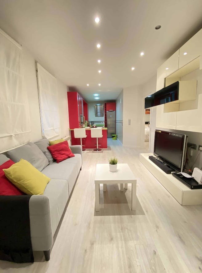 Apartamento en alquiler por 1800 € al mes en Madrid, Calle de Juan Bravo