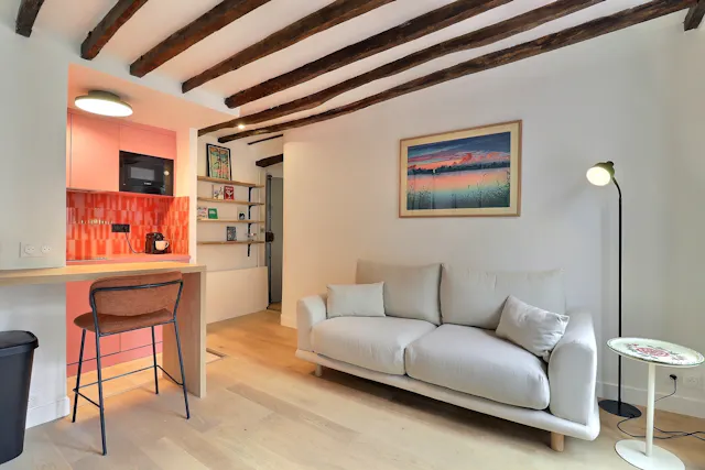 1-Bedroom Apartment in Rue de Laborde, Paris (1699191) room image 1