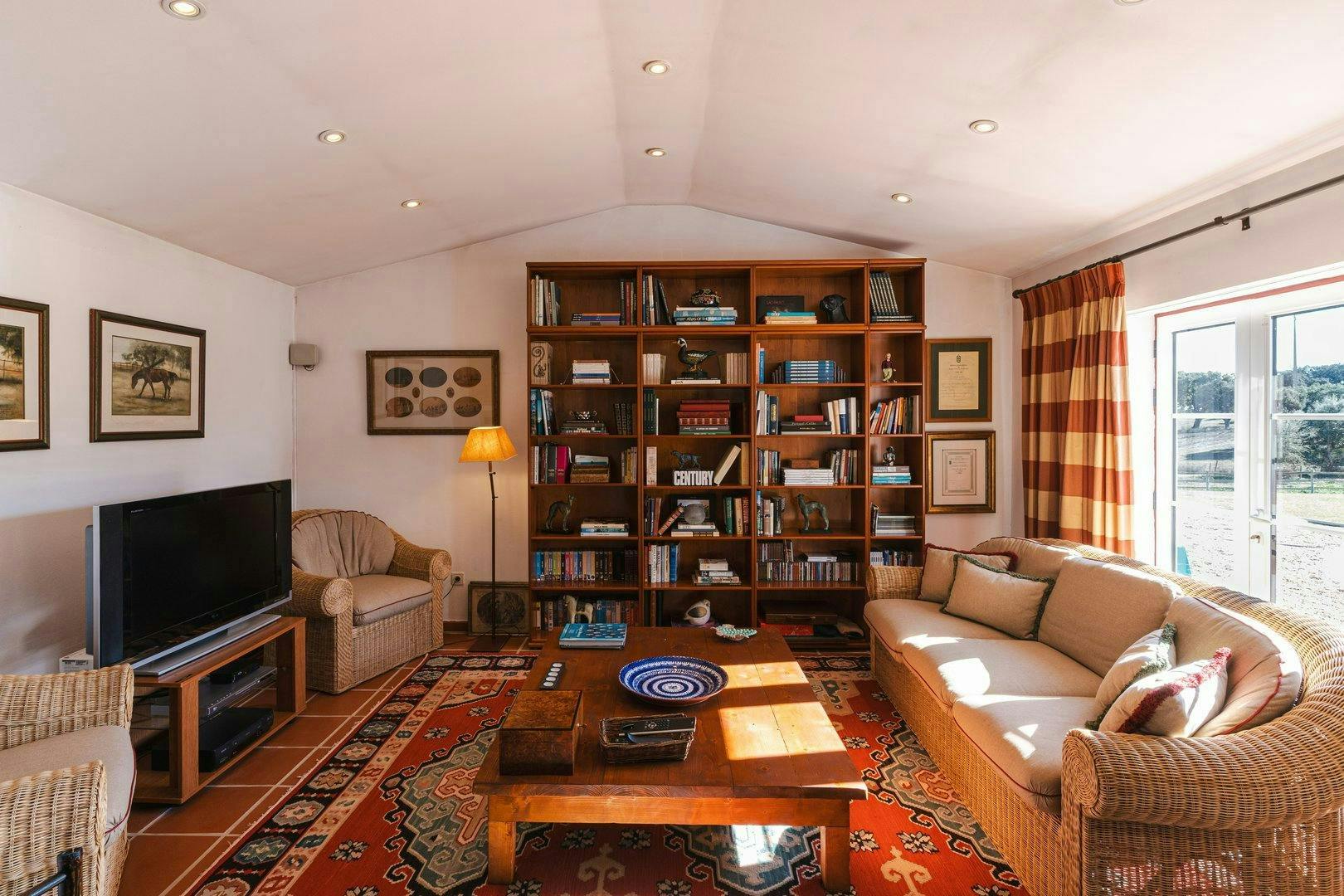 House for rent for €10 per month in Ferreira do Alentejo, Rua do Comércio