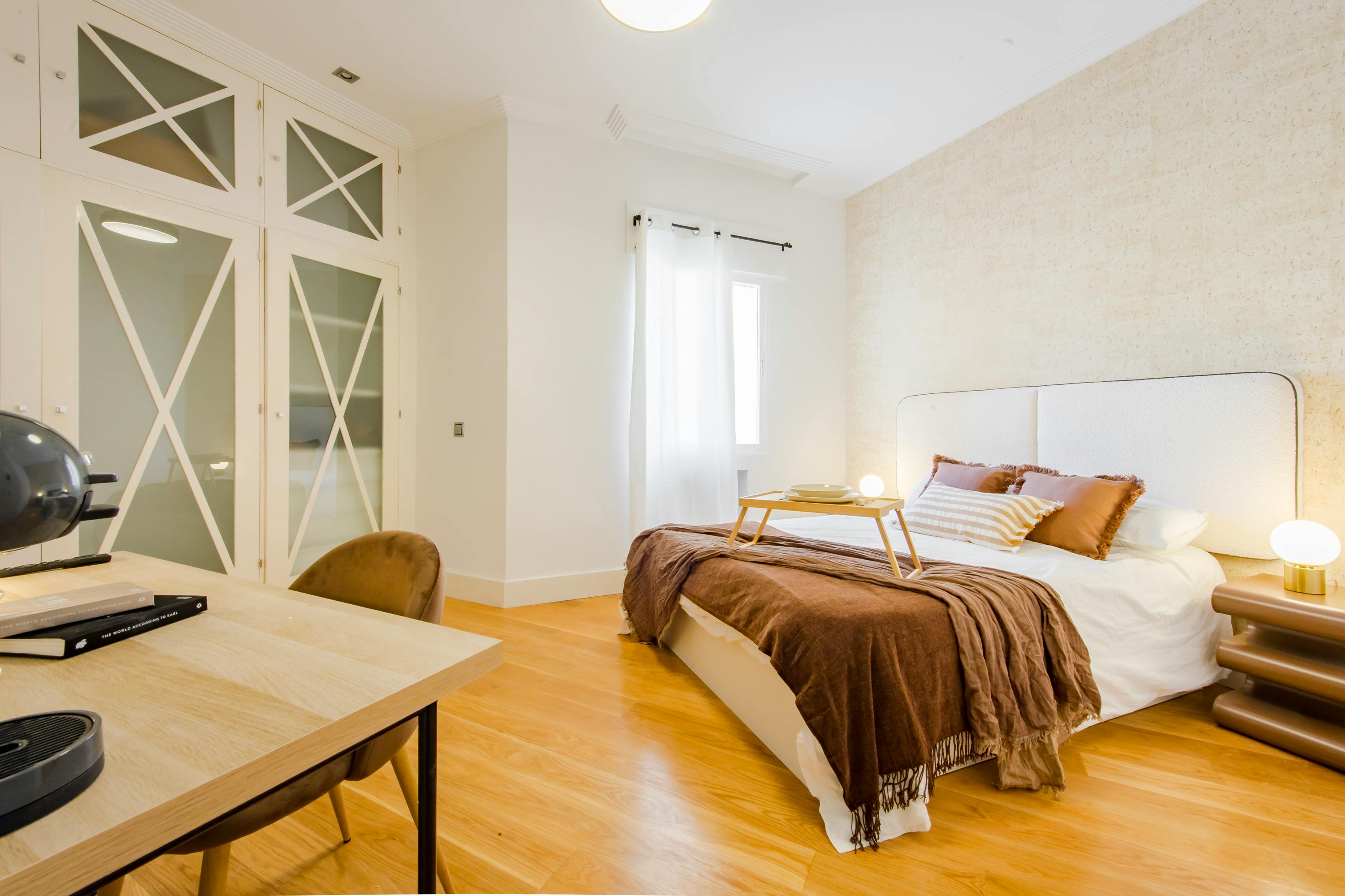 Calle de Serrano, Madrid preview