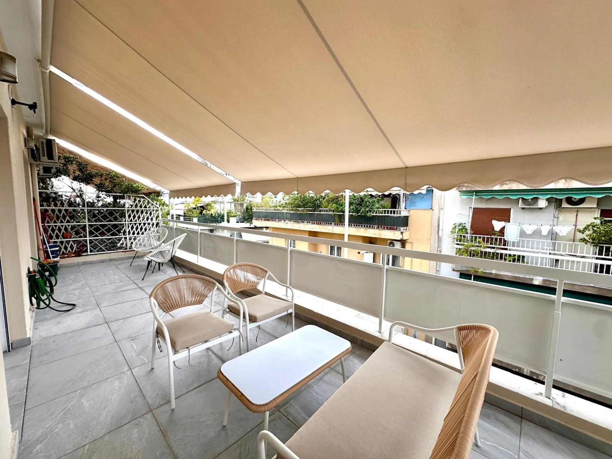 Egeos, Pireas preview