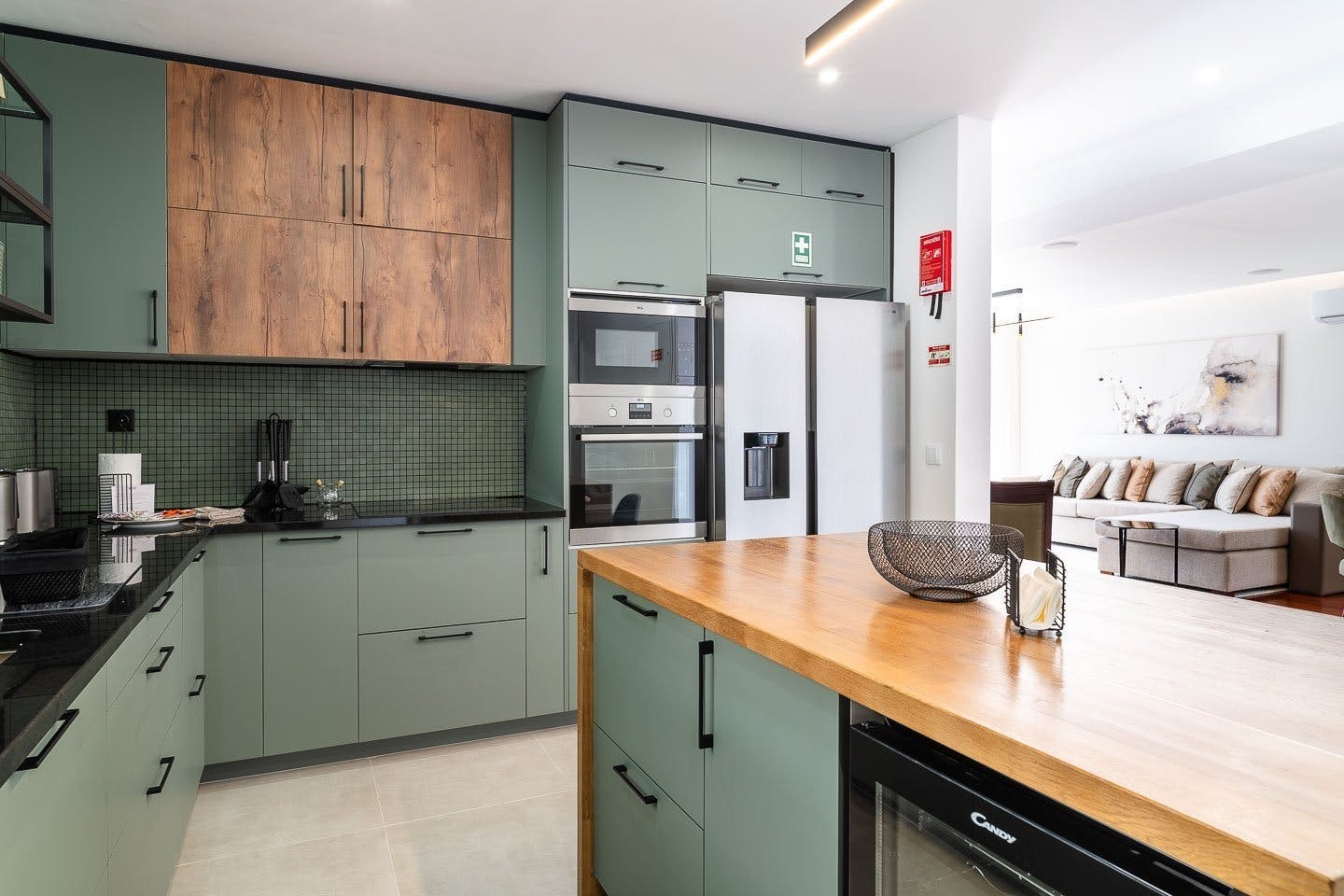 preview gallery tile