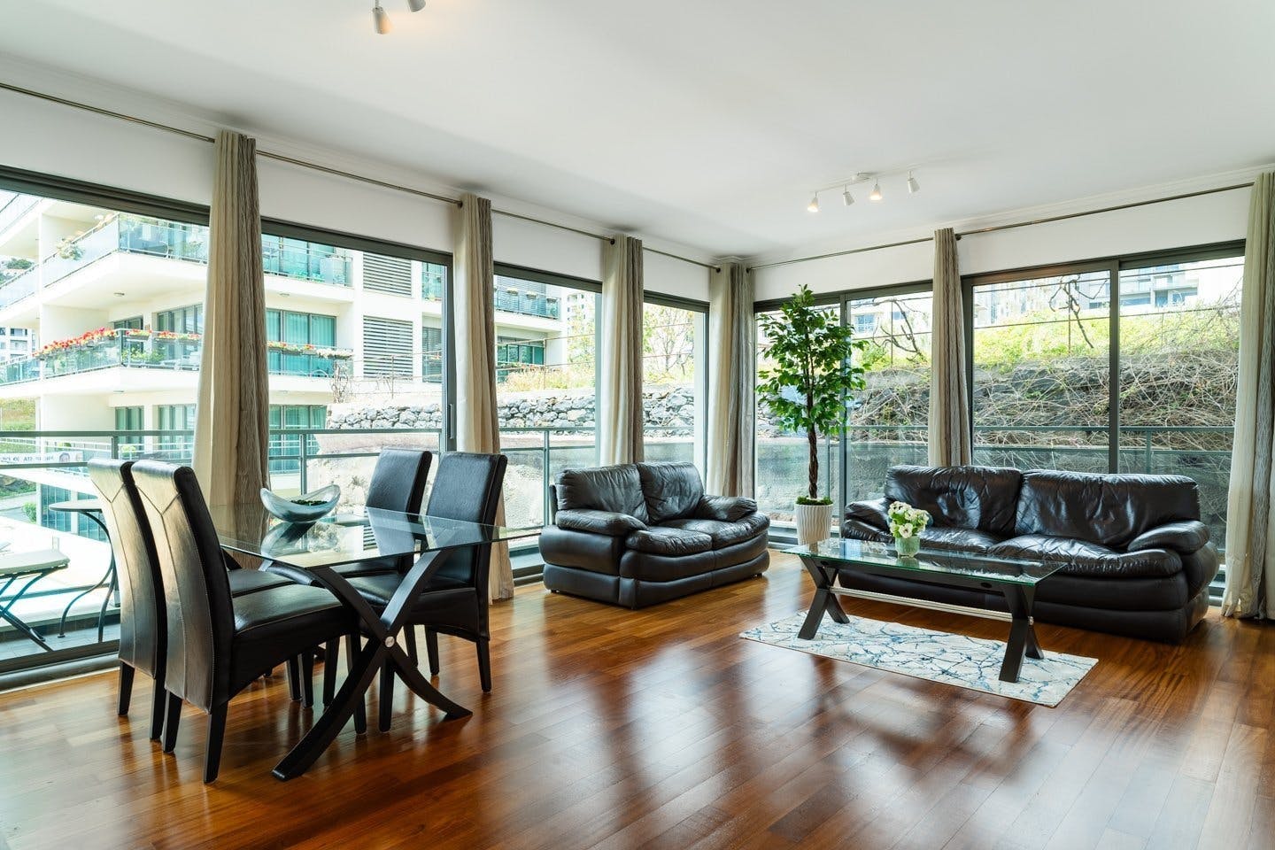 Apartamento para alugar por € 10 por mês em Funchal, Avenida do Amparo