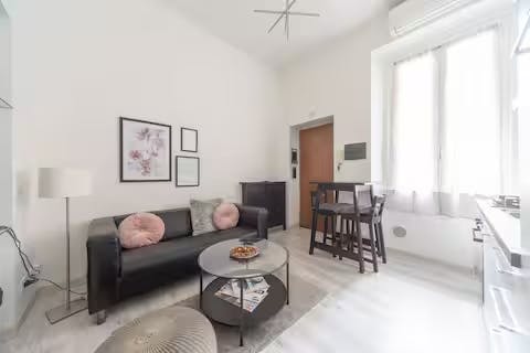 Appartement à louer pour 1 400 €/mois à Milan, Viale Corsica