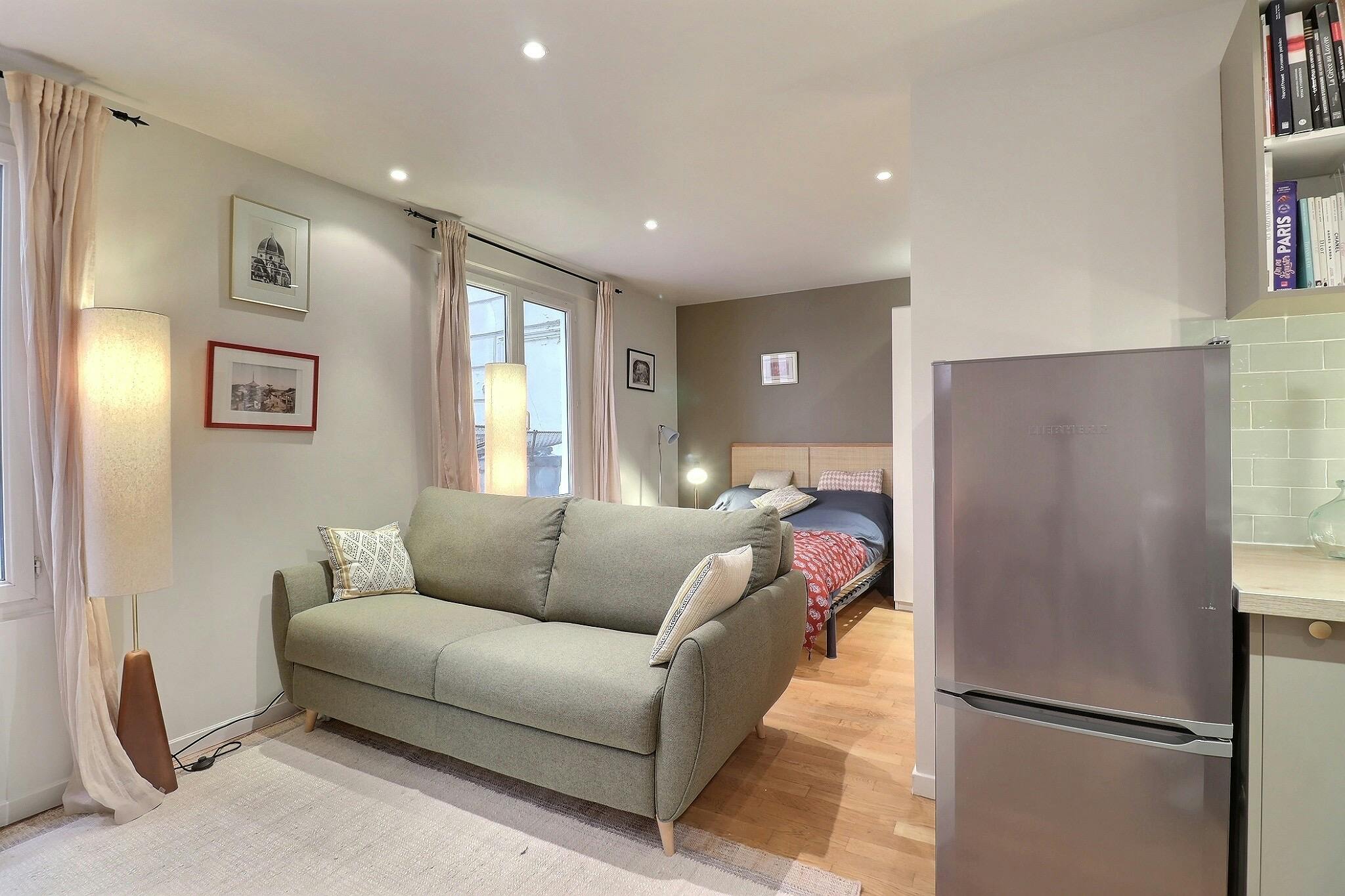 Rue de Richelieu, Paris preview