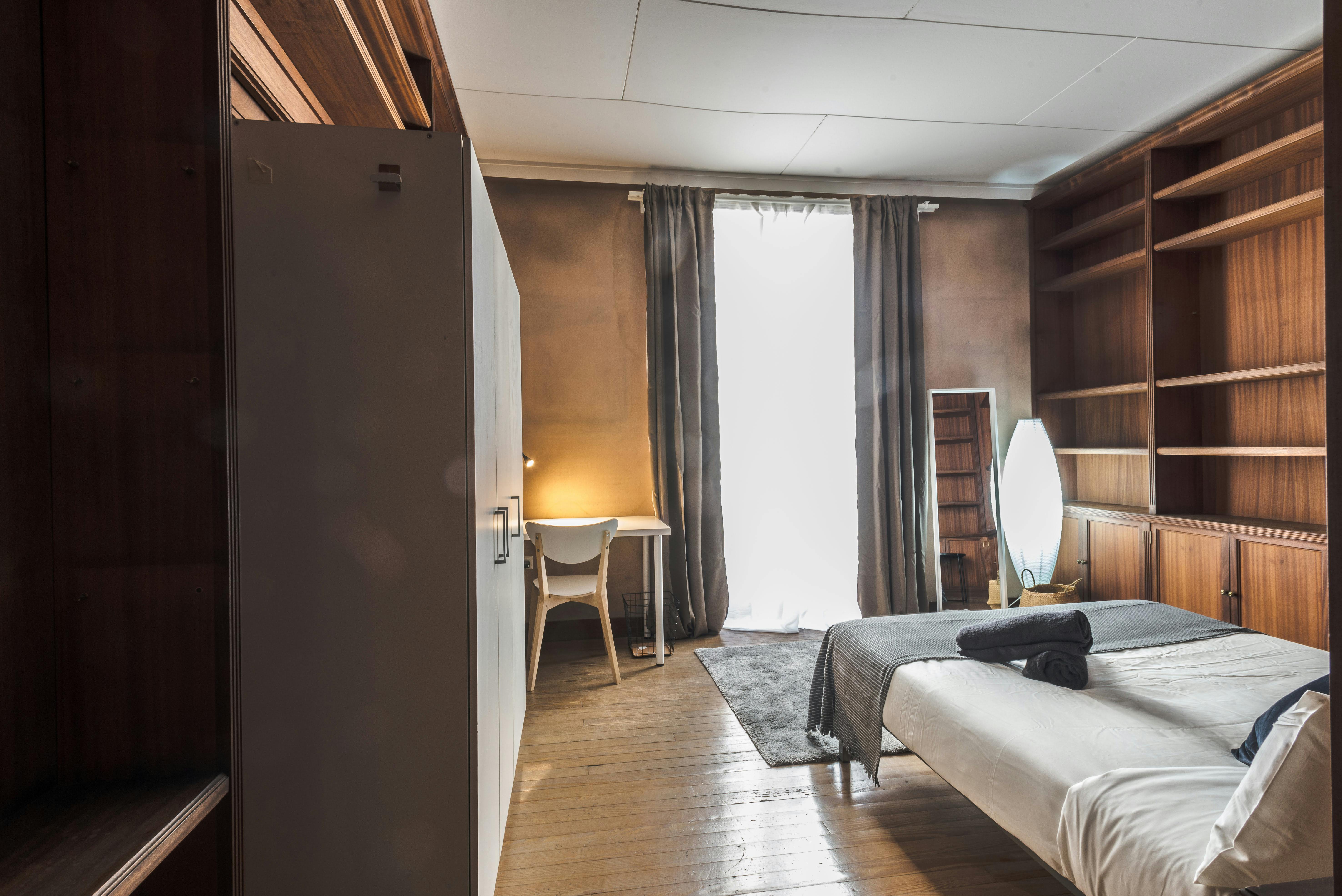 Calle de la Luna, Madrid preview