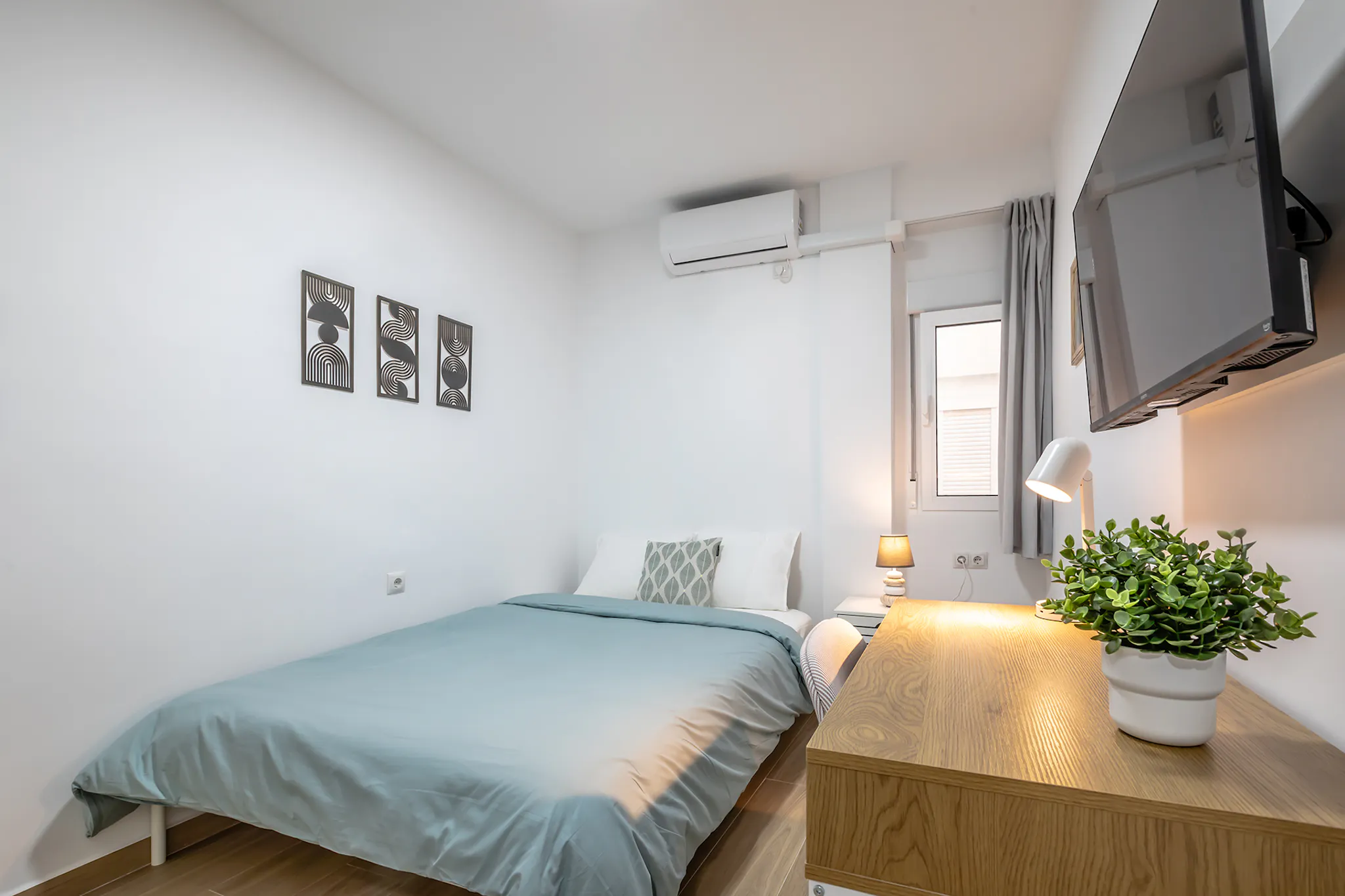 Carrer del Pintor Maella, Valencia preview