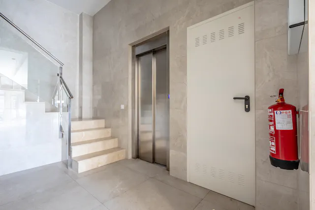 Private room in Carrer del Pintor Maella, Valencia (1699446) room image 14