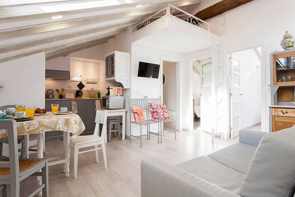 Apartment Lisbon, 2 beds — photo 9