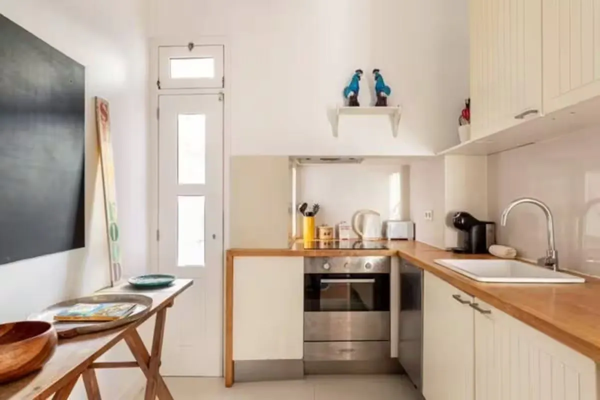 2-Bedroom Apartment in Rua dos Mouros, Lisbon (1699533) ROOM 4
