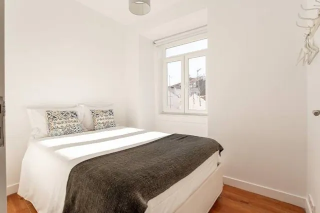 2-Bedroom Apartment in Rua dos Mouros, Lisbon (1699533) room image 30