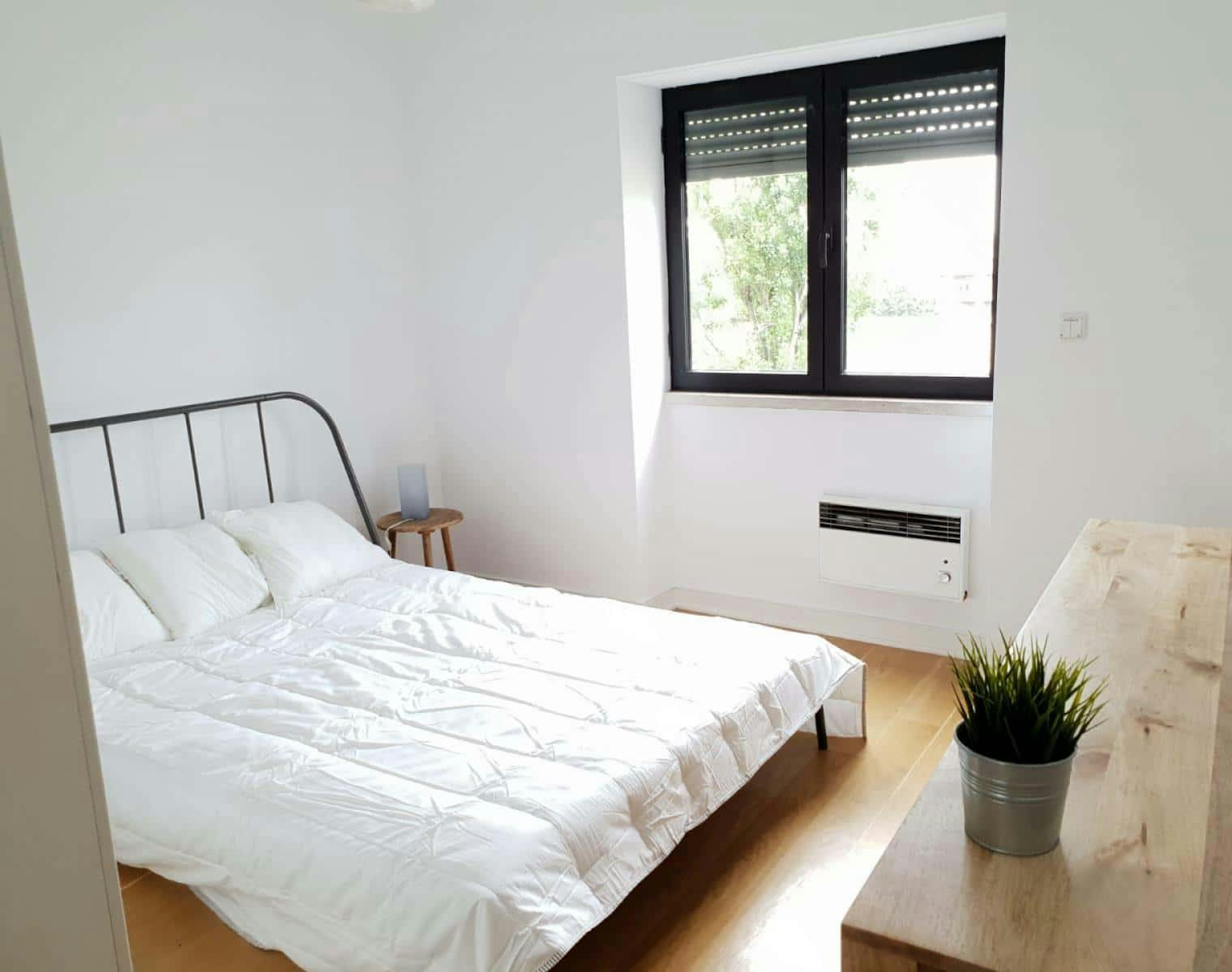 Rua Miguel Lupi, Lisbon preview