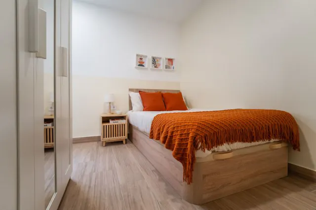 Private room in Calle de la Sierra de Meira, Madrid (1699601) room image 1