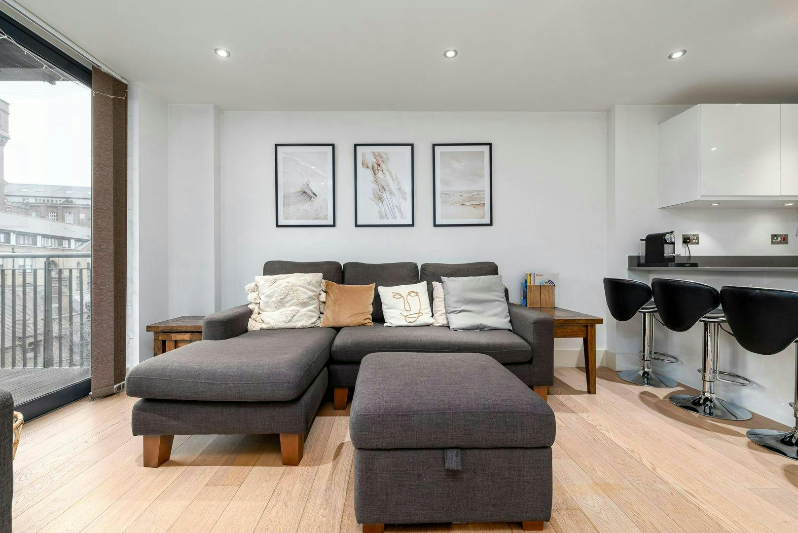 Apartment London, 2 beds — photo 6