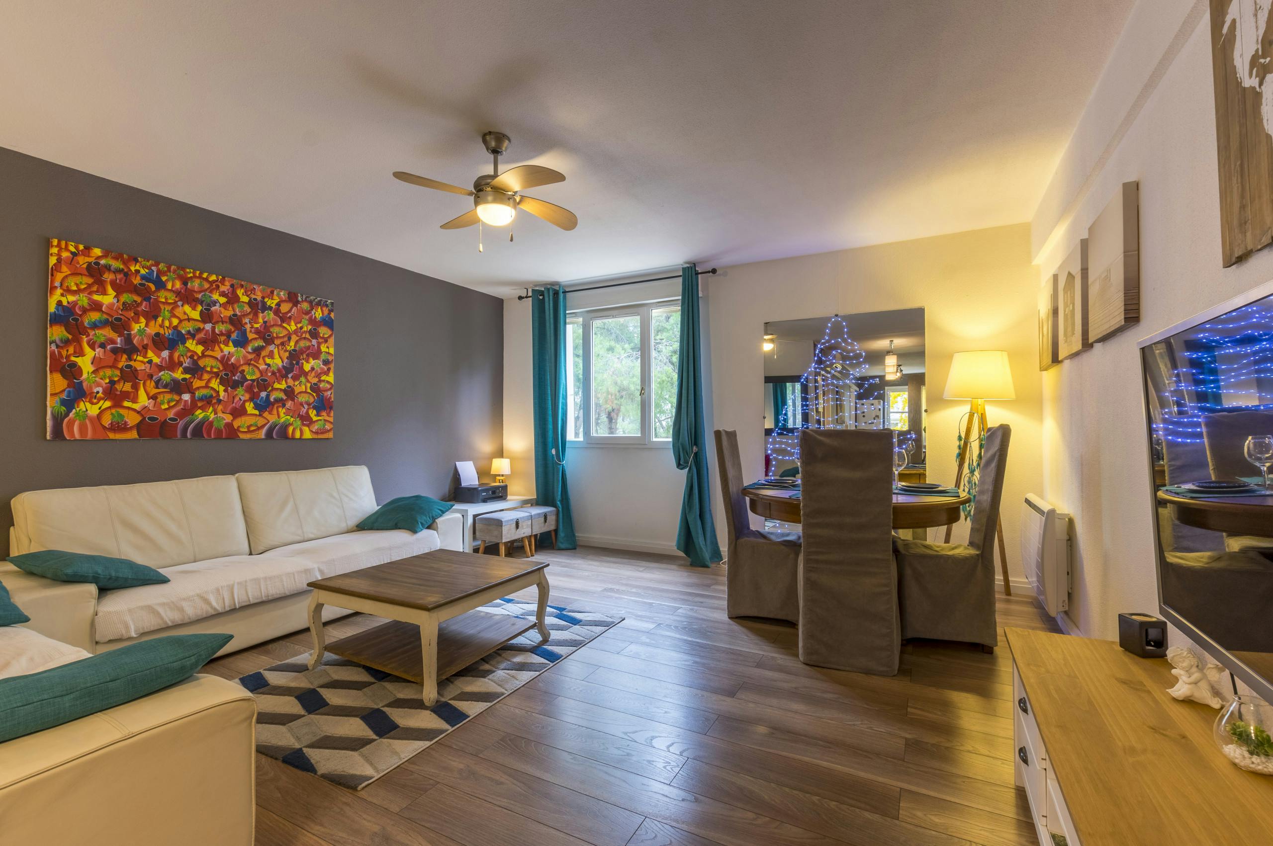 Appartamento in affitto a 9999 € al mese a Montpellier, Place du Millénaire