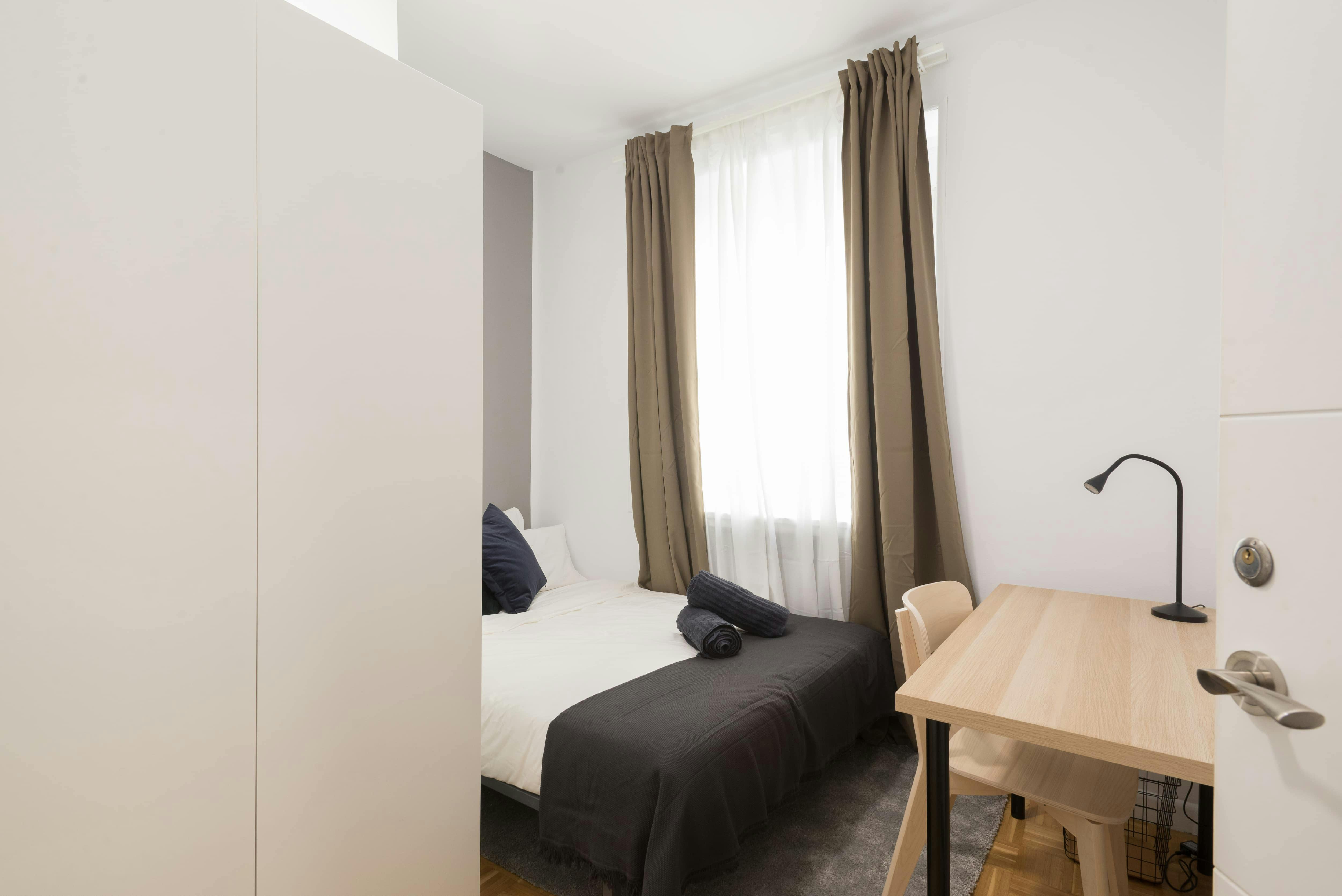 Calle de Toledo, Madrid preview