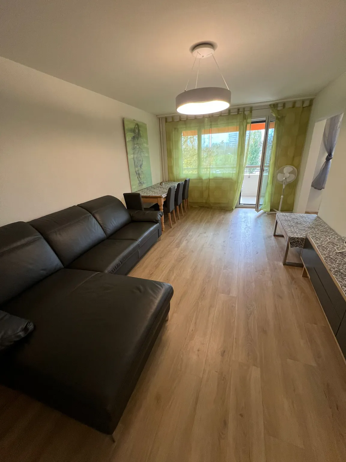 Ueberlandstrasse, Zürich preview