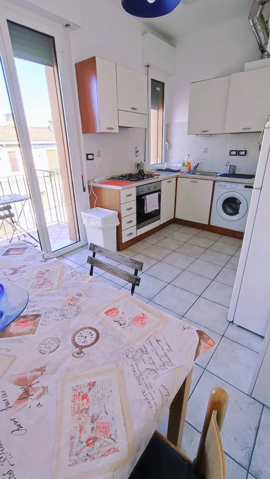 Via de' Carracci, Bologna preview