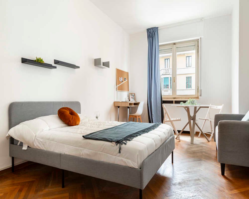 Via Sebenico, Milan preview