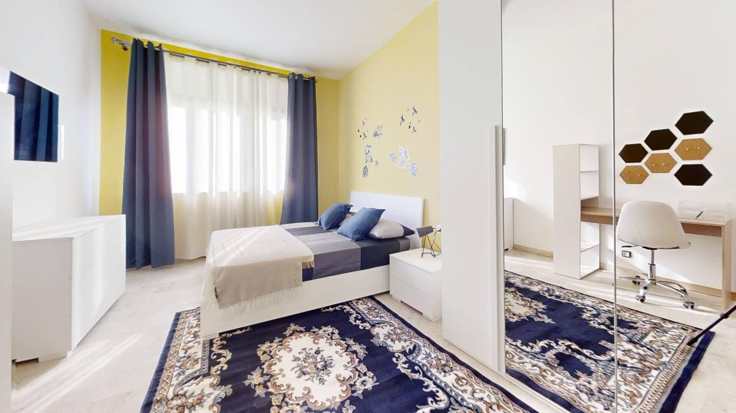 preview gallery tile