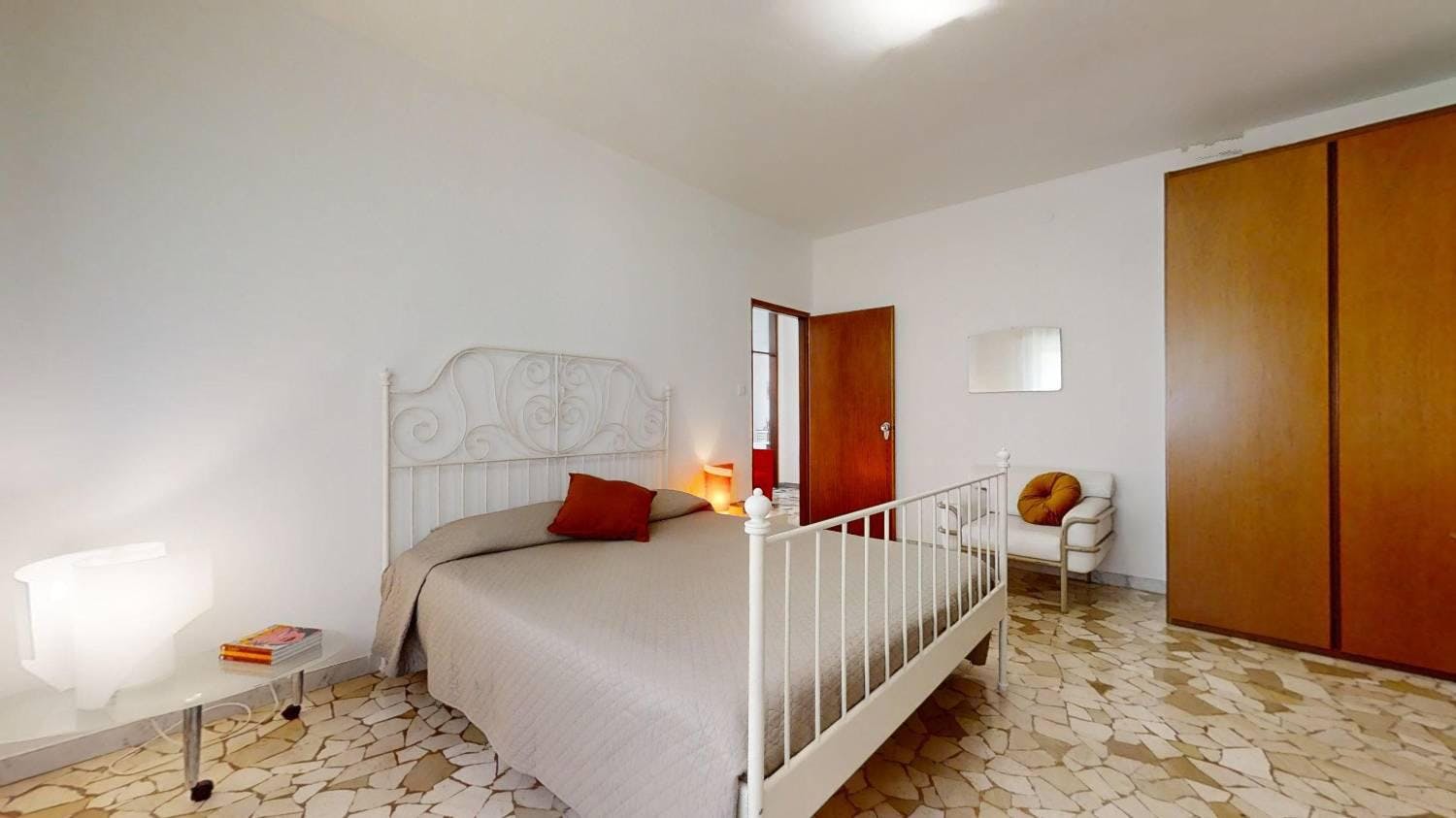 Via Coni Zugna, Venice preview