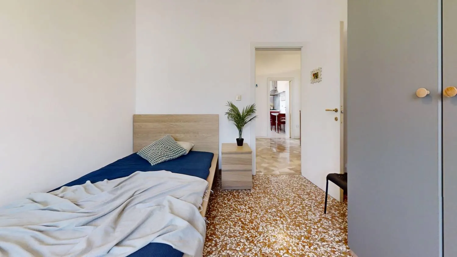 Private room in Via Leonida Bissolati, Venice (1699875) ROOM 1