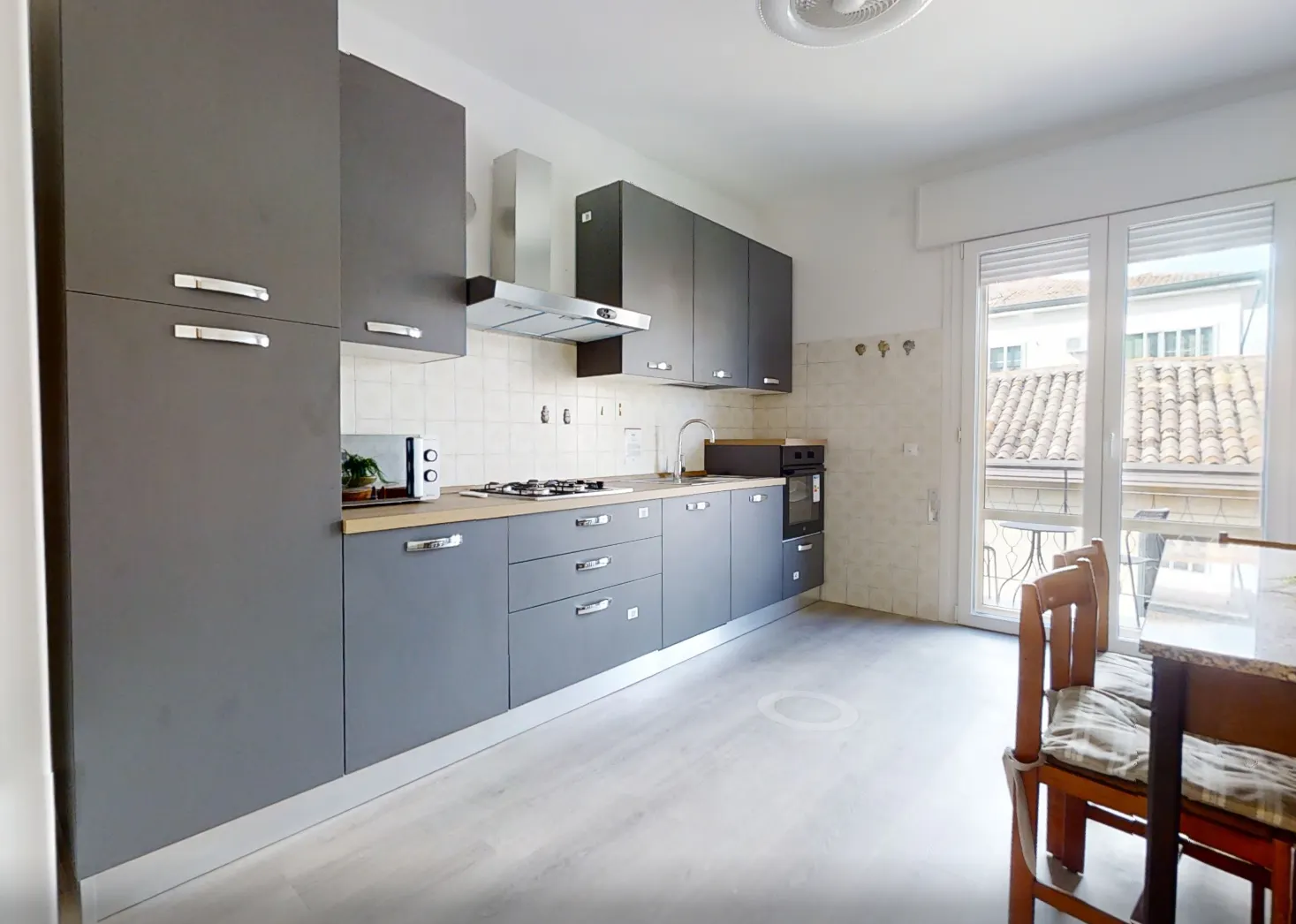 Private room in Via Guglielmo Roentgen, Venice (1699881) COMMON_AREA 2