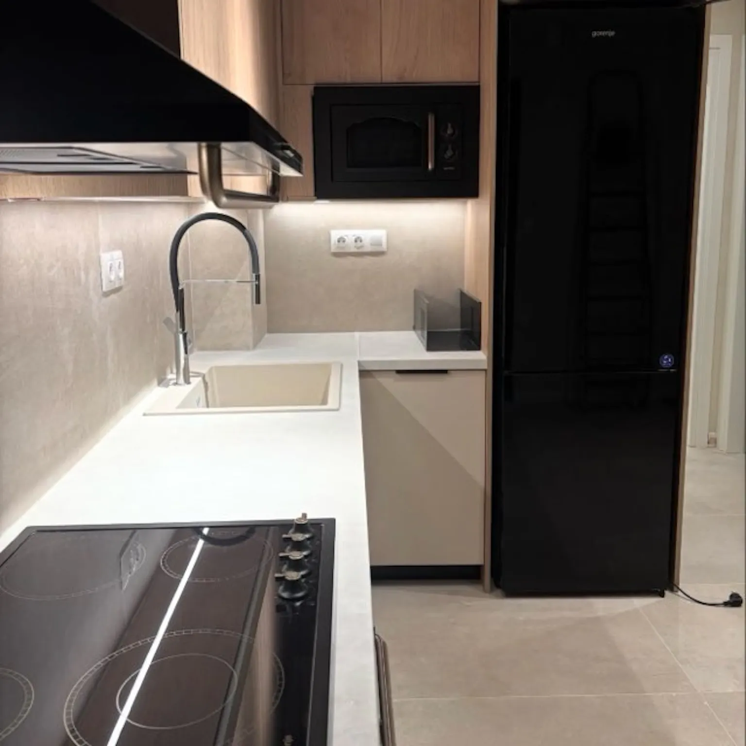 Pipinou, Athina preview