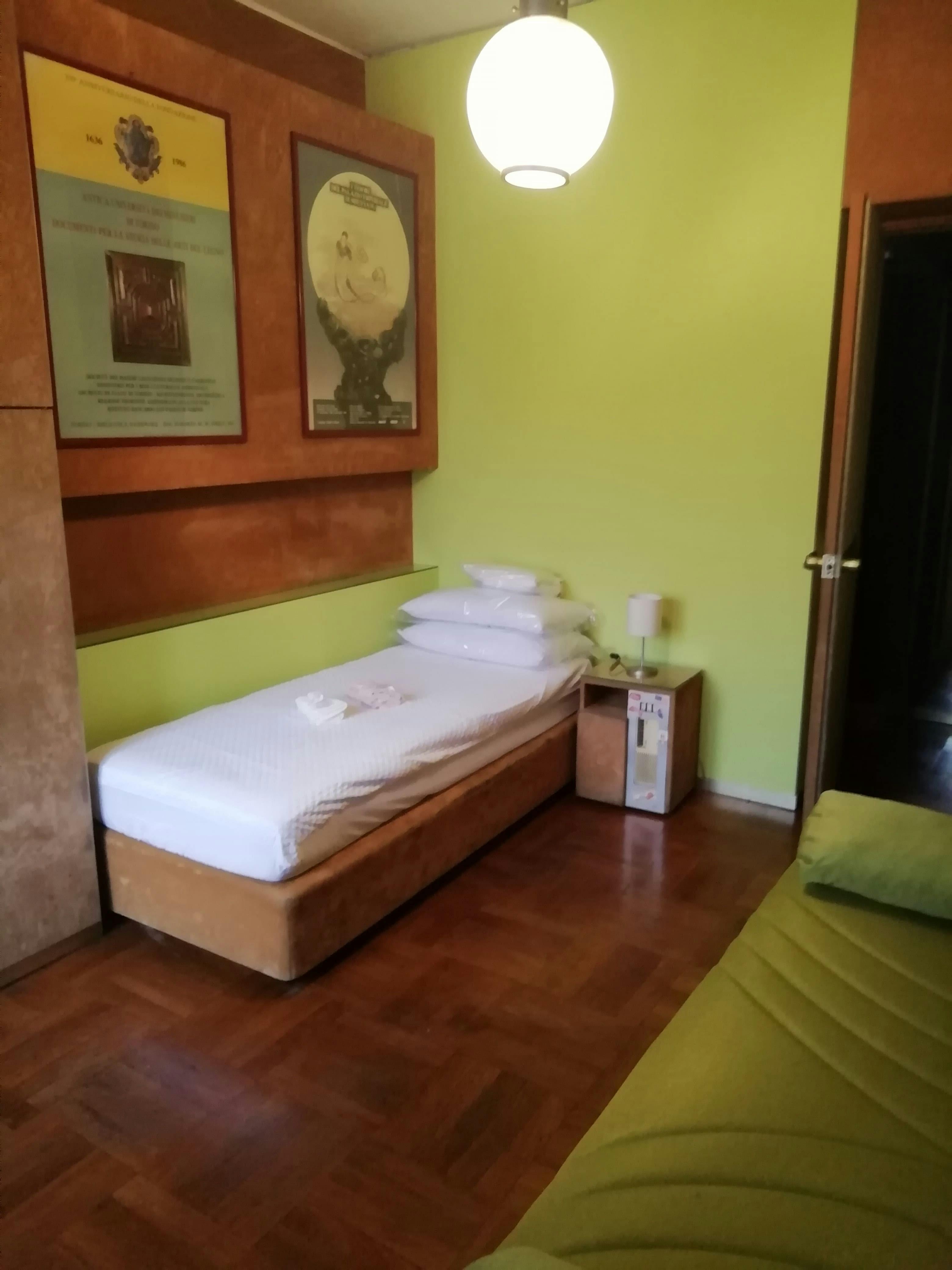 Приватна кімната за оренду для 360 EUR на місяць у Turin, Strada delle Cacce