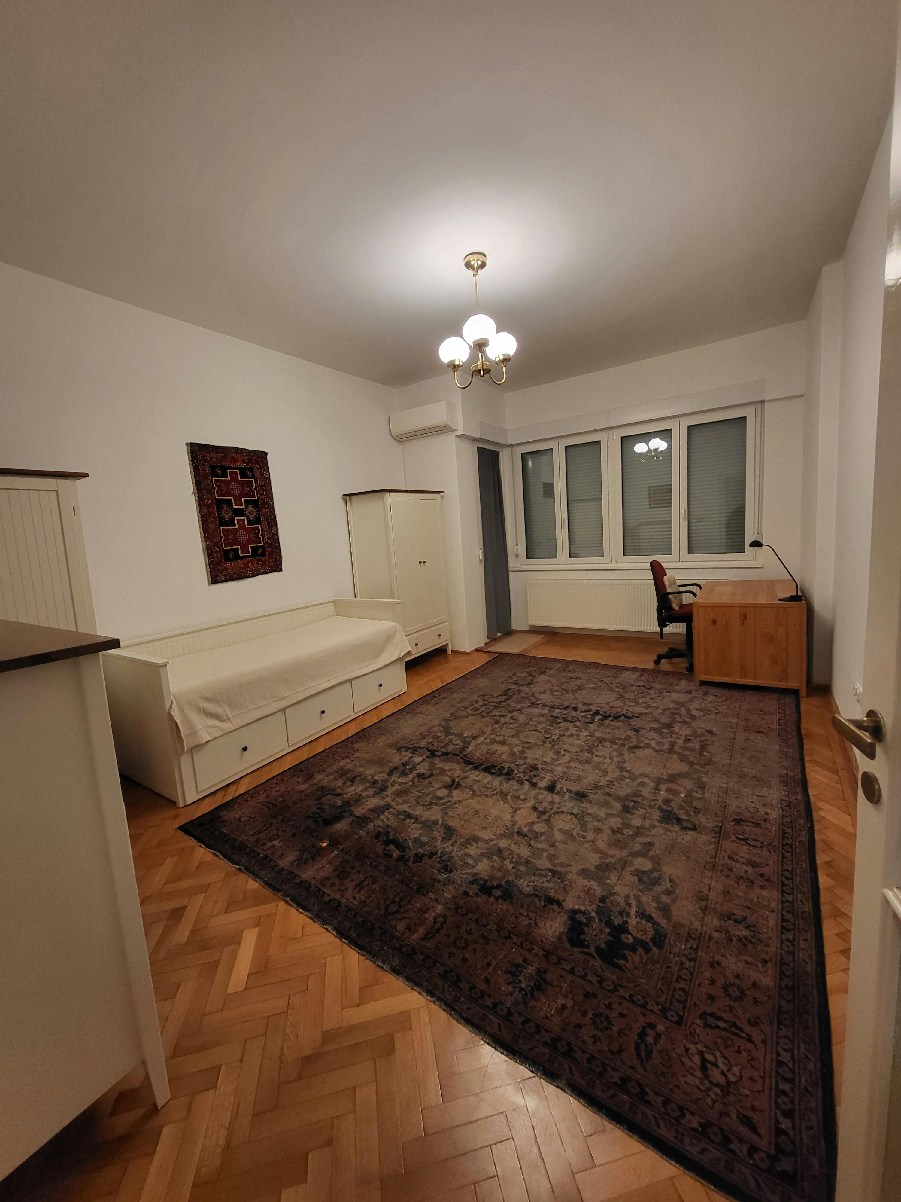Studio for rent for HUF 196,985 per month in Budapest, Jurányi utca