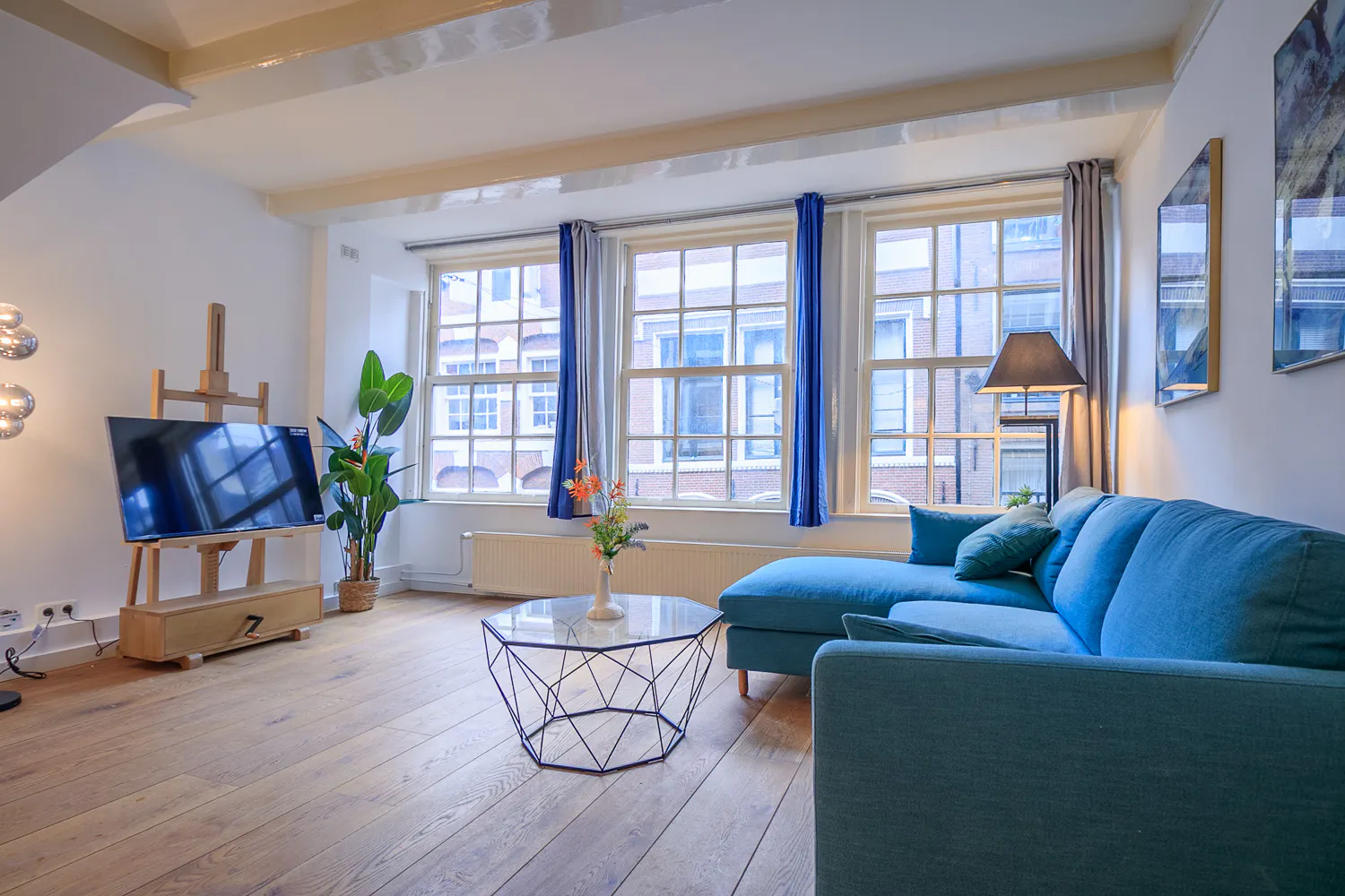 1-Bedroom Apartment in Halvemaansteeg, Amsterdam (1699985) ROOM 1