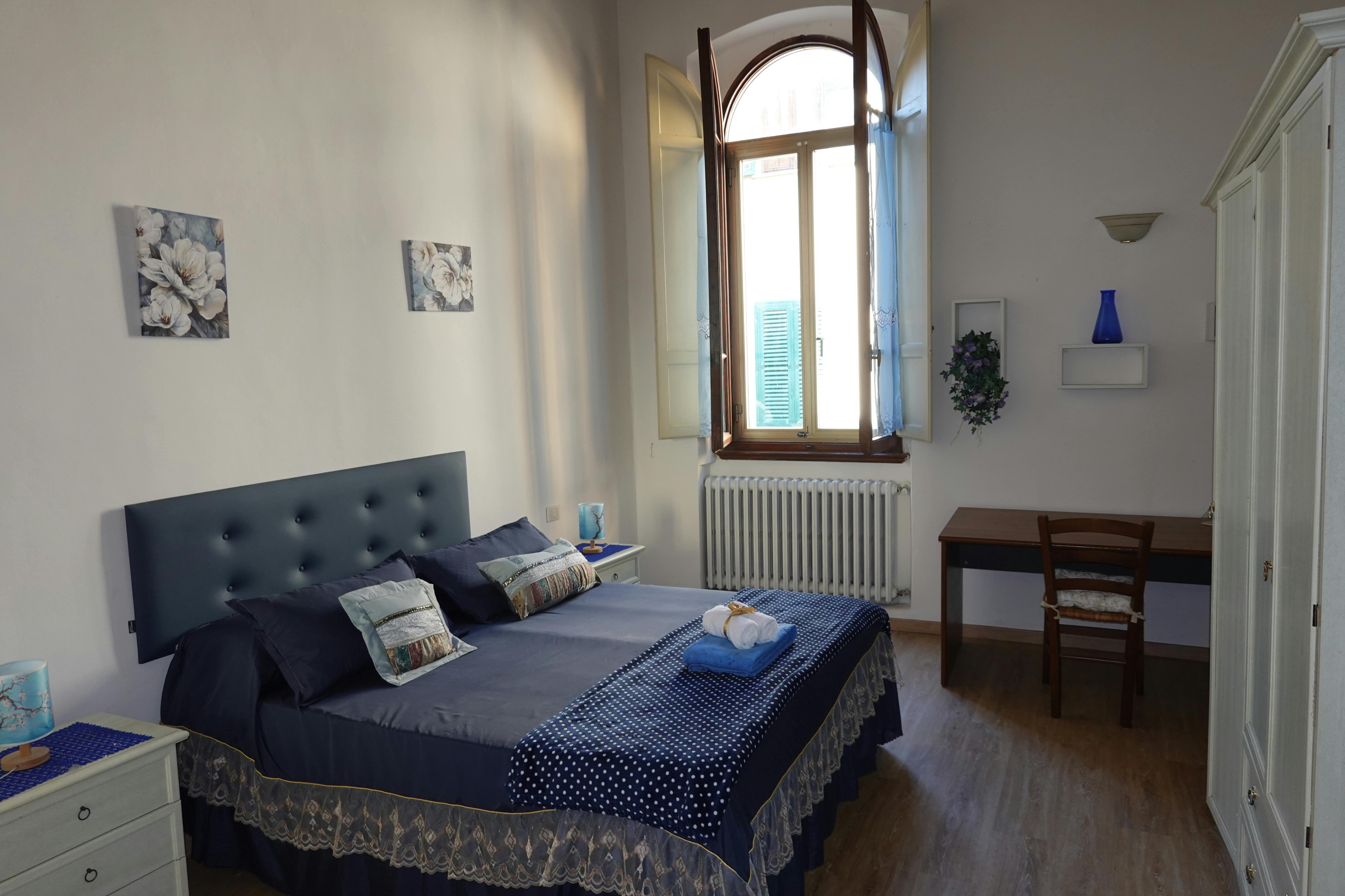 Appartement te huur voor € 250 per maand in Florence, Costa San Giorgio