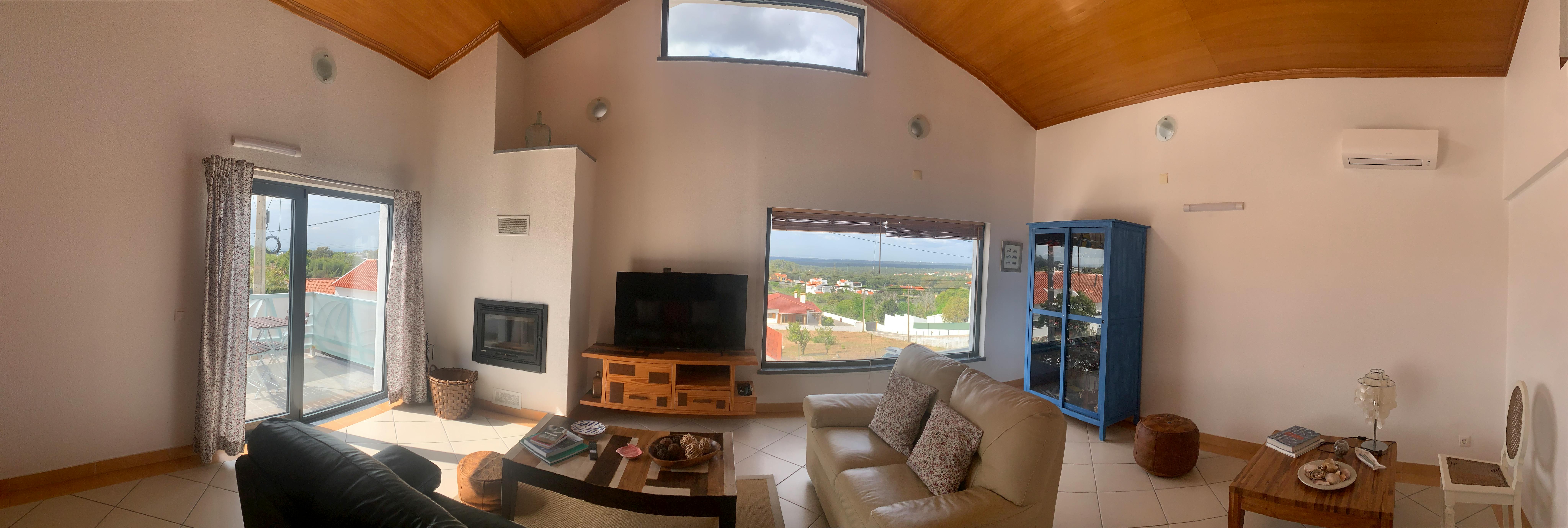 Haus zu mieten für 1.200 € pro Monat in Sesimbra (Castelo), Rua da Almoínha