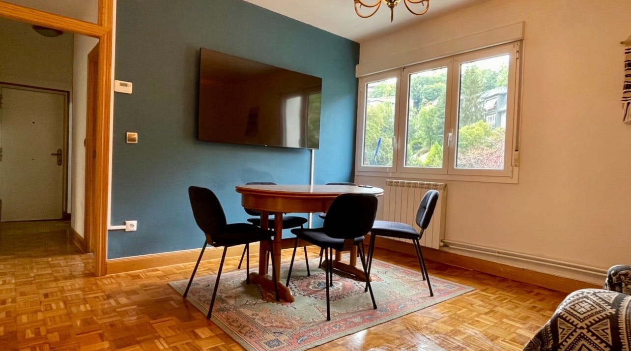 Appartement à louer pour 1 895 €/mois à Donostia / San Sebastián, Untzaene Kalea