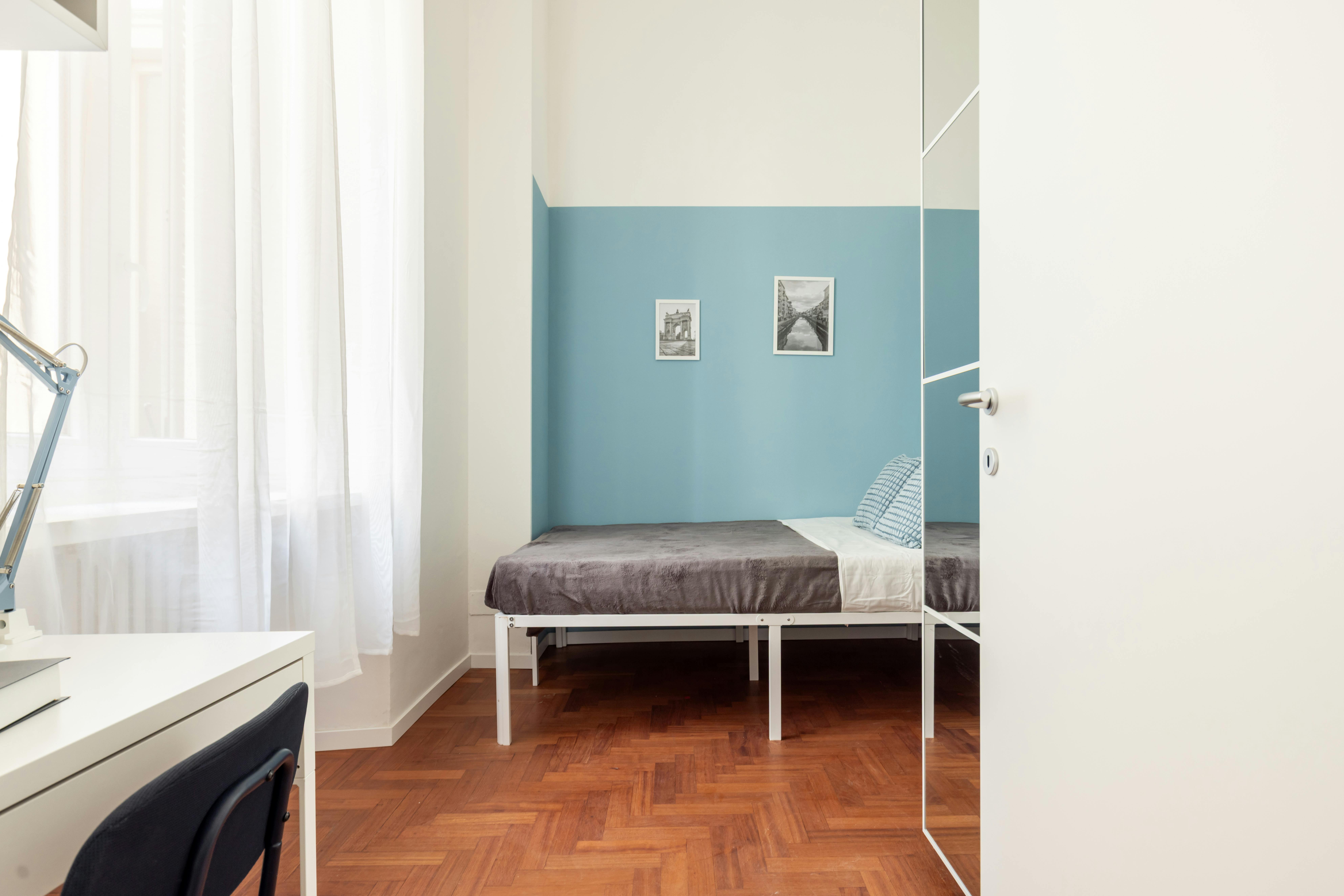 Via Gian Giacomo Mora, Milan preview