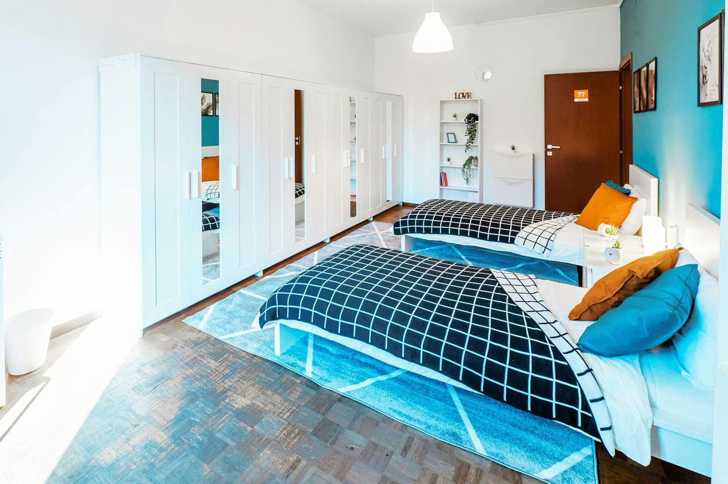 preview gallery tile