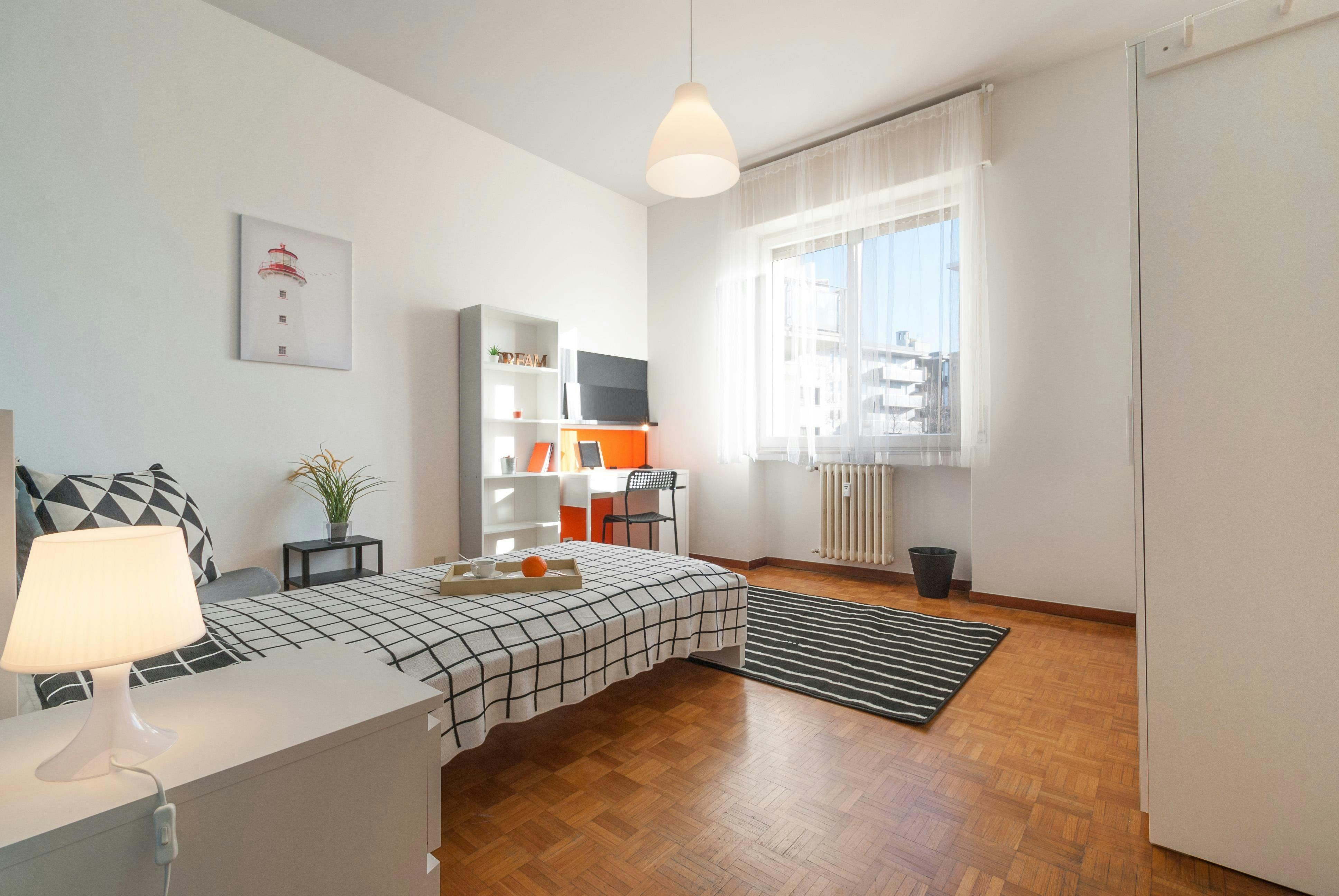 Via Evaristo Baschenis, Bergamo preview