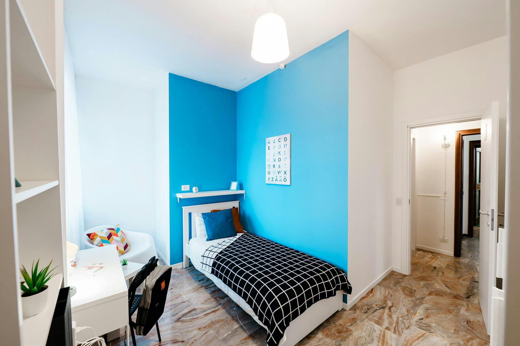 Private room for rent for €500 per month in Bergamo, Via G. Suardi