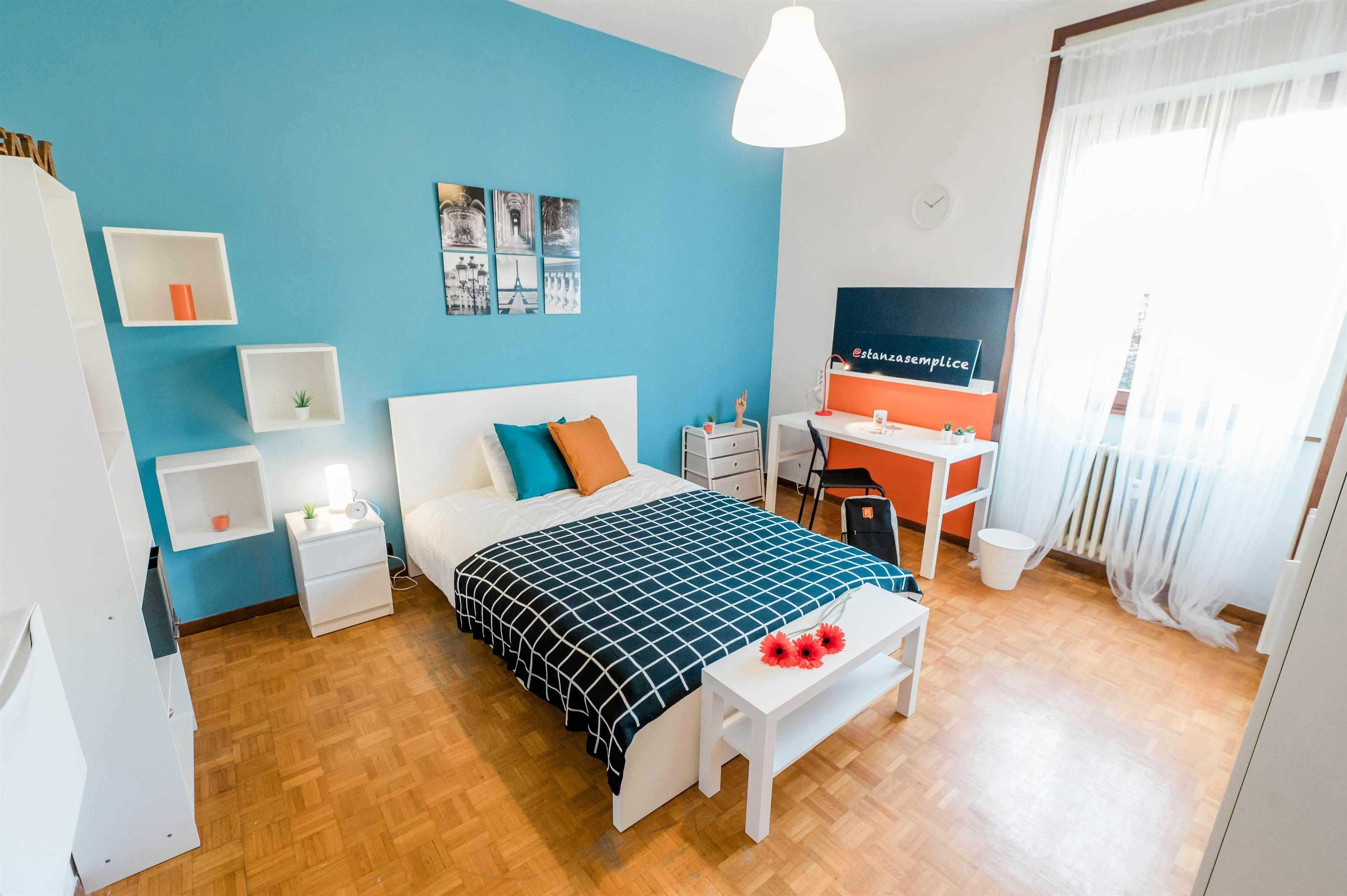 Private room for rent for €540 per month in Bergamo, Via XXIV Maggio